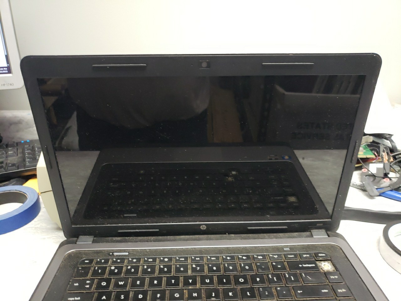 HP 2000 NOTEBOOK BOOTS TO BIOS AMD E-2 4GB RAM 15.6 SCREEN READ AD 