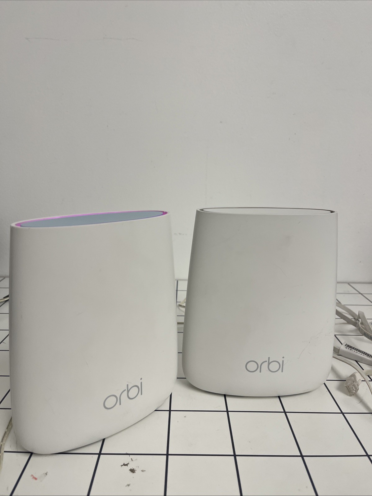 NETGEAR Orbi RBR20 Wi-Fi Router & RBS20 Satellite