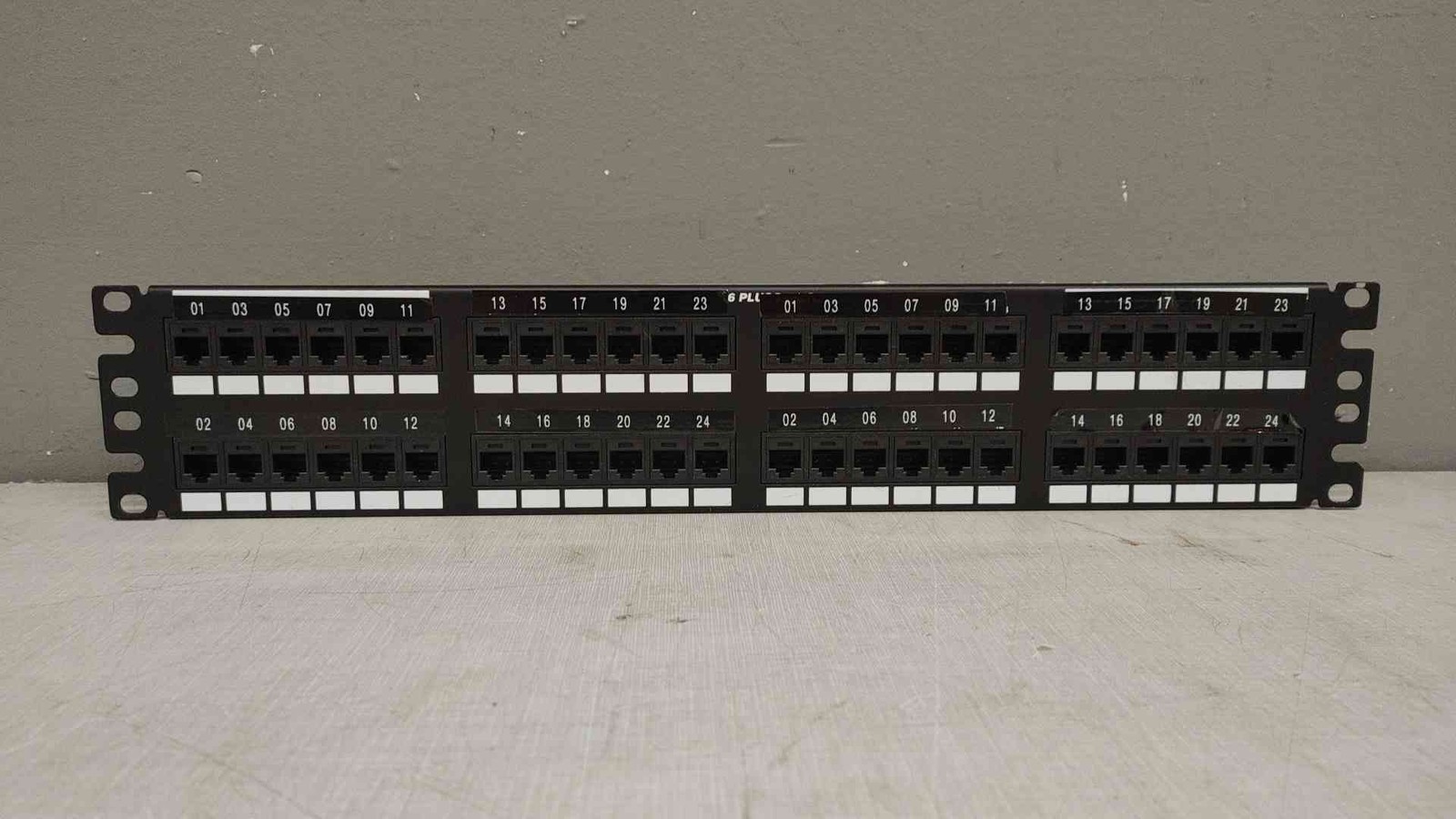 Panduit DP48688TGY Patch Panel,Cat 6,Rack Mt,48 Port(103295)