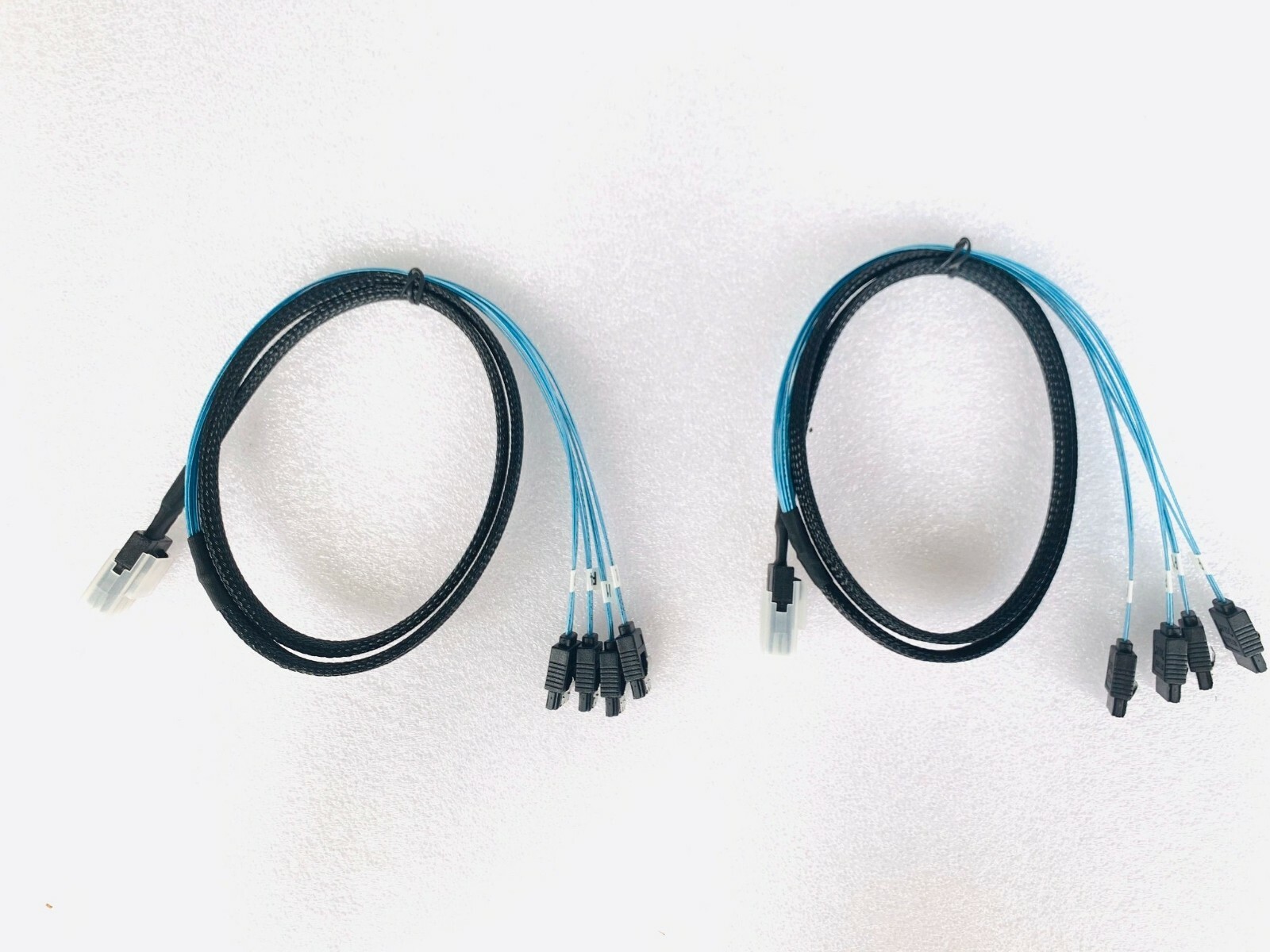 LSI 9211-8I  FW:P20 IT Mode ZFS FreeNAS unRAID+ SFF-8087 to 4x SATA Cable