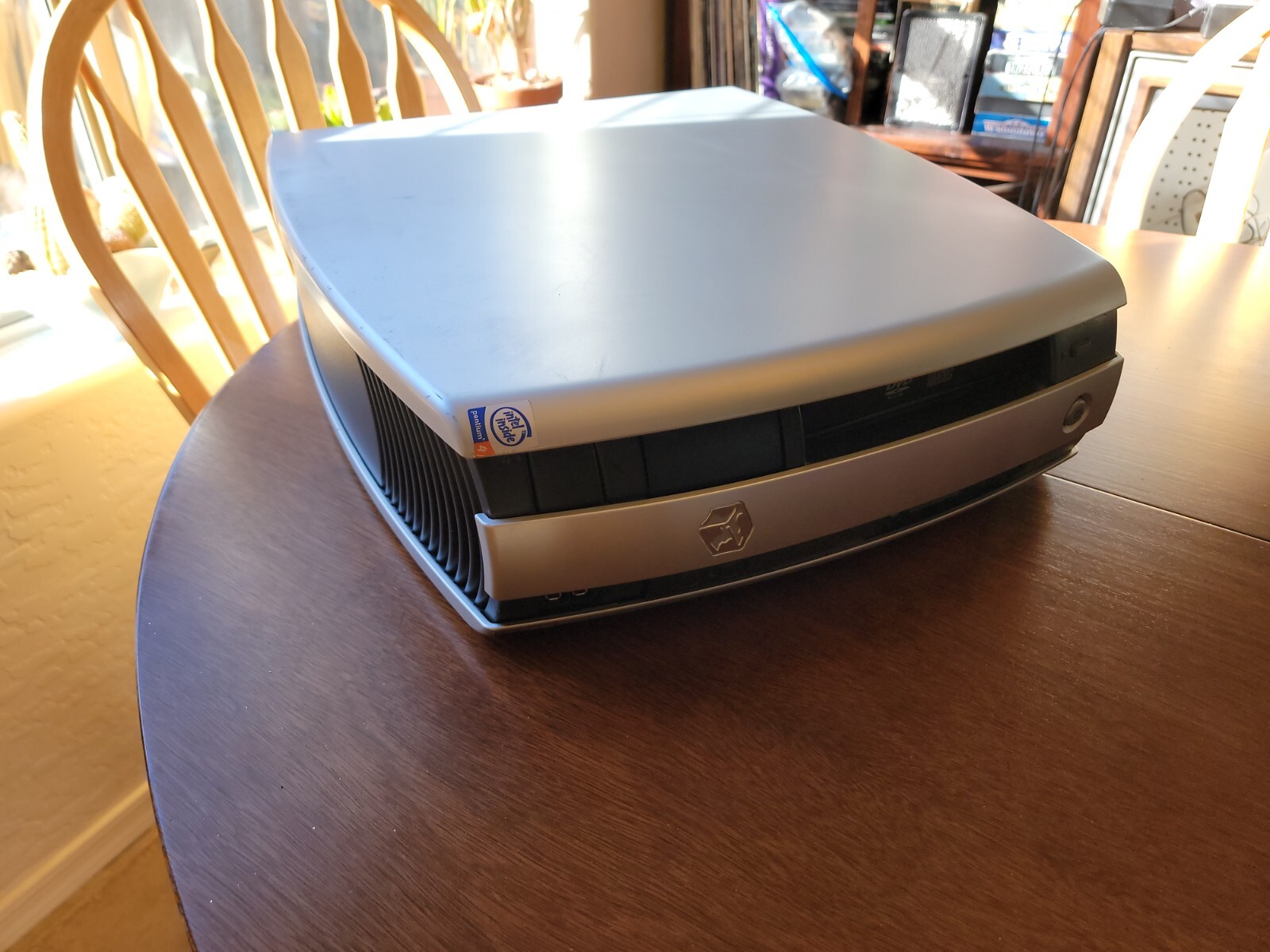 Gateway RARE MFATXNIN NMZ 300l Pentium 4 382MB RAM - Windows 98 2G HDD WORKS