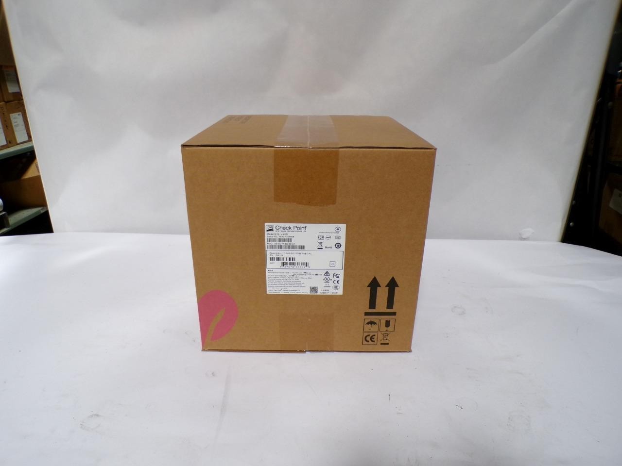New* Check Point V-81R Security Appliance 12v-60v (J370)