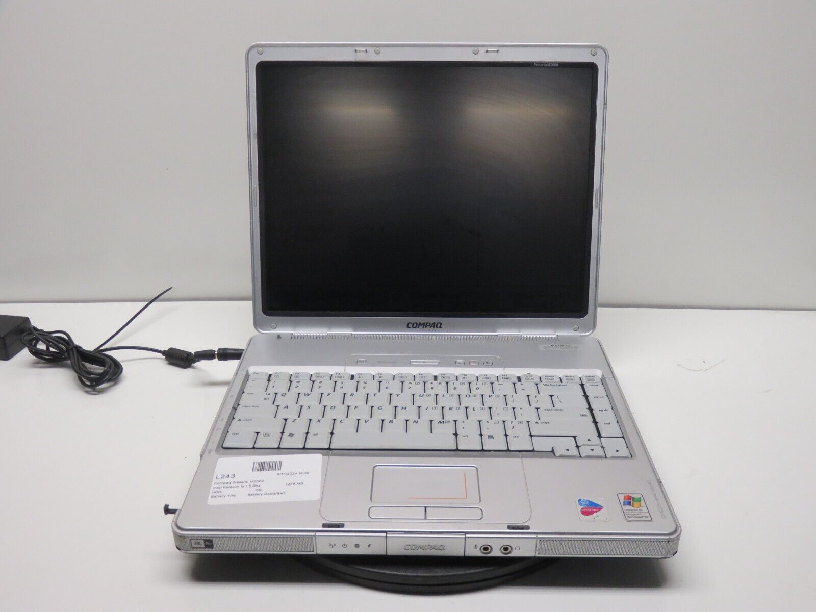 Compaq Presario M2000 Laptop Intel Pentium M 1.5GHz 1GB Ram No HDD