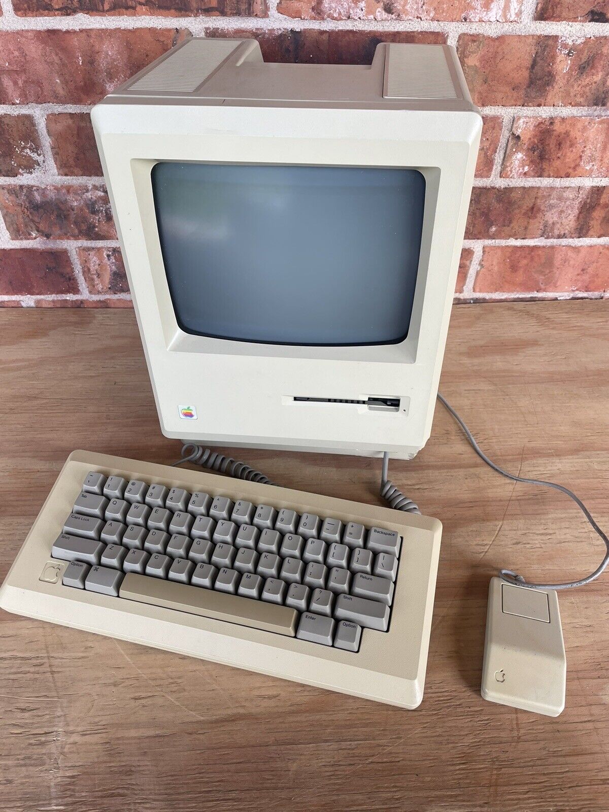 ⭐️Vtg Apple Macintosh M0001 +Original keyboard And Mouse⭐️Untested⭐️