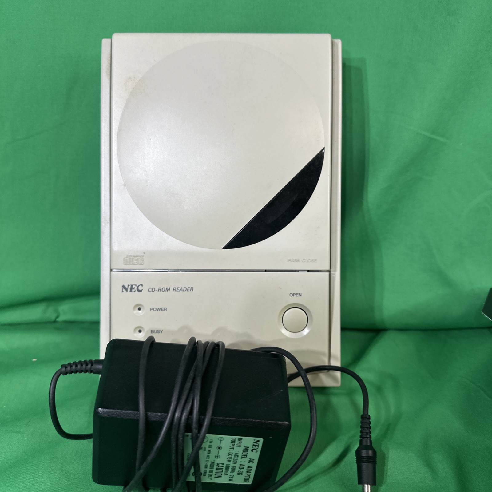 NEC Intersect CD-ROM READER  CDR-25