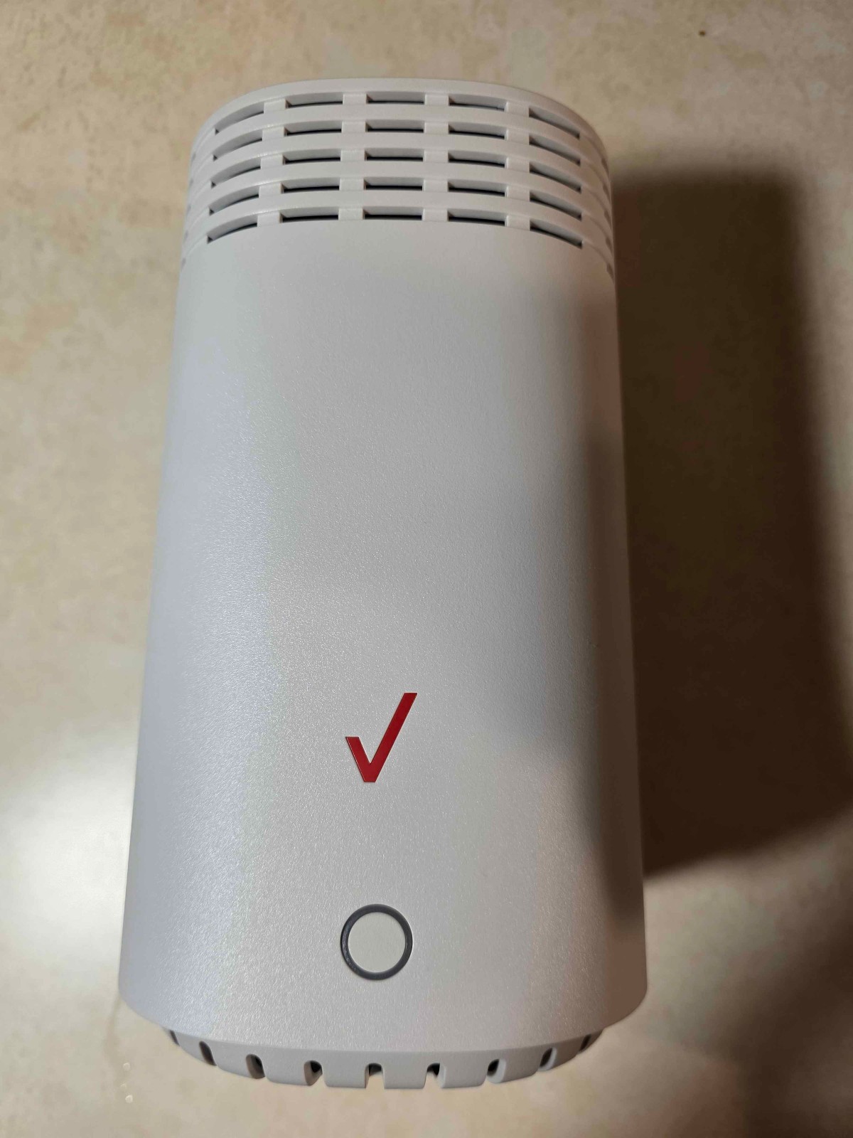 Verizon - Fios E3200 WiFi 6 - Extender - Used