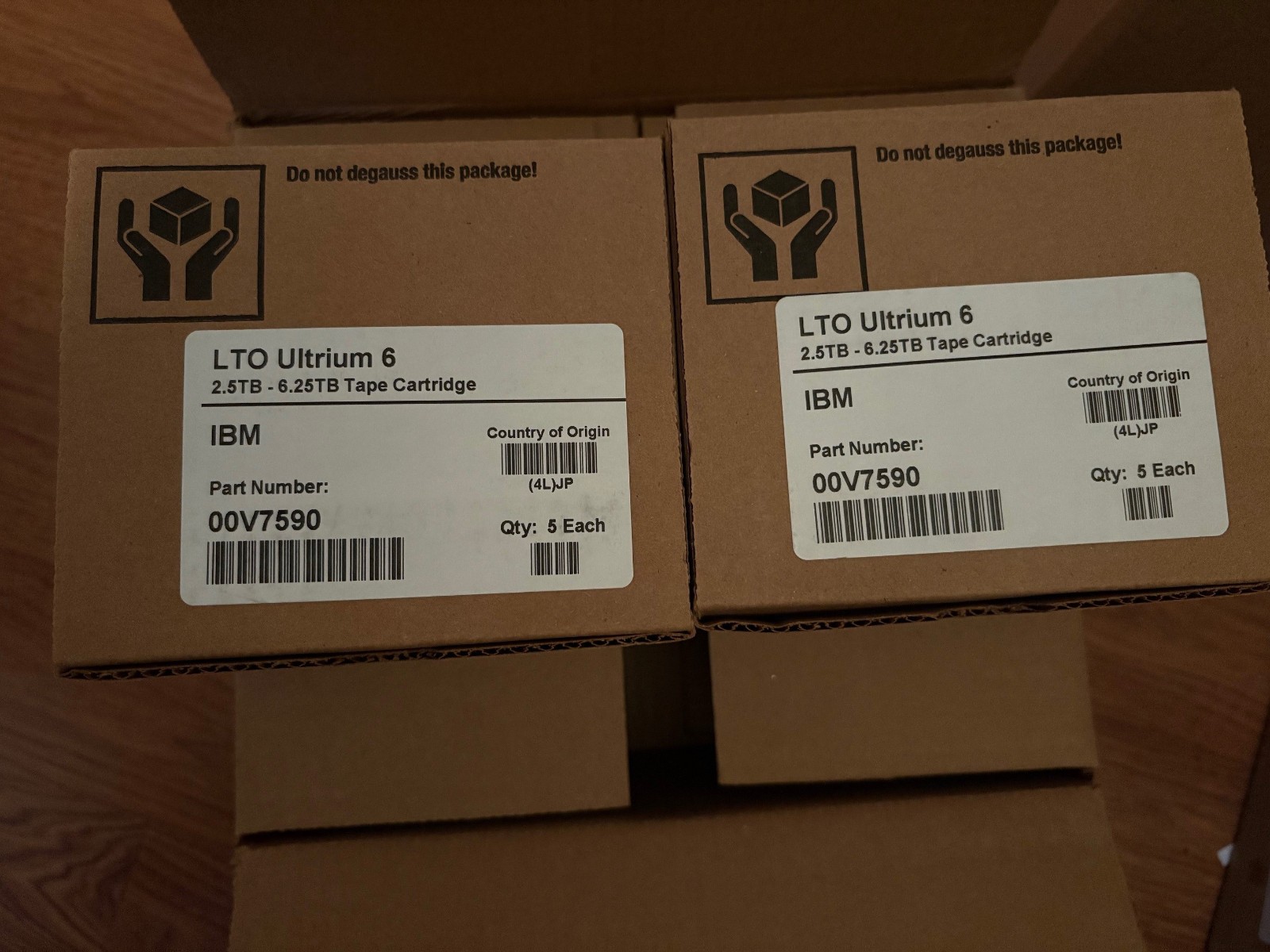10 pack IBM 00V7590 LTO Ultrium-6 2.5TB/6.25TB  LTO6 Tape Cartridges