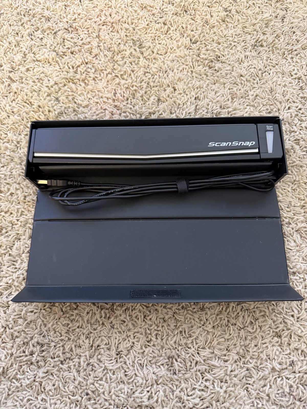 Fujitsu Scan Snap S1100 Mobile Scanner  Tested And Working With Case And Cord