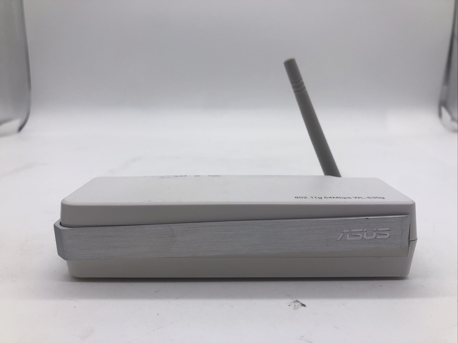 ASUS WL-530G Pocket 4-Port Router