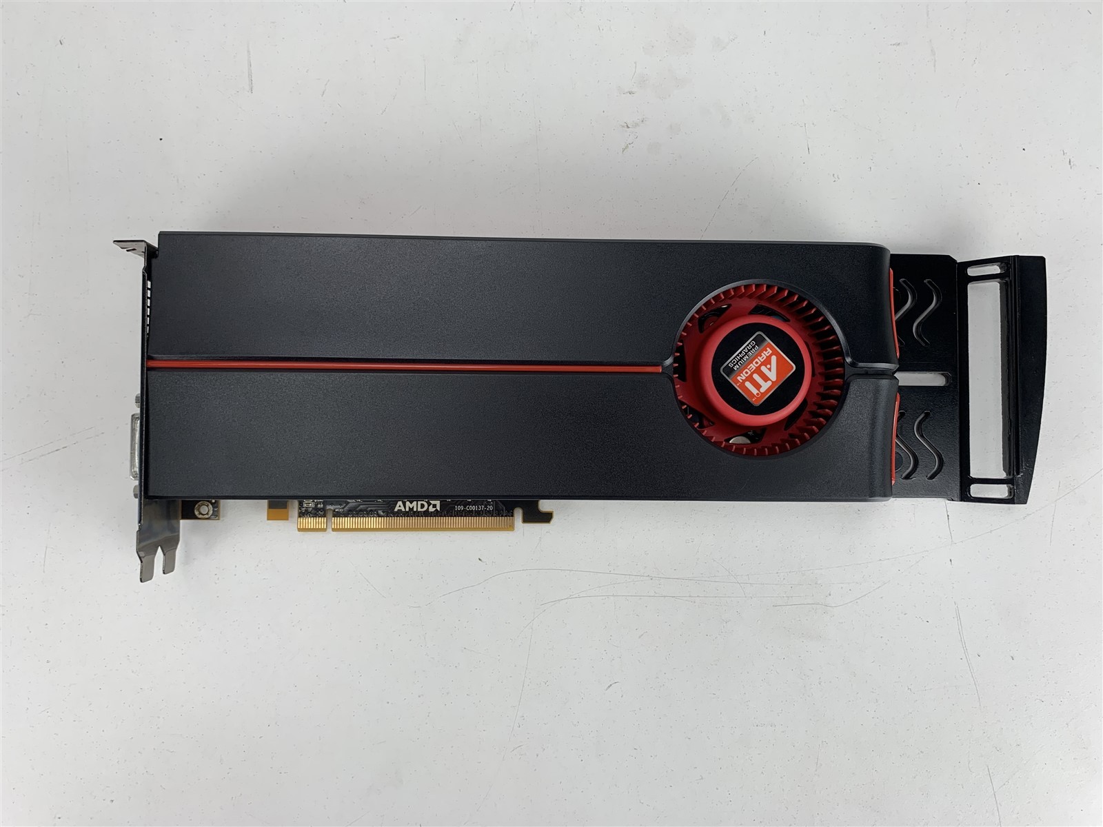 Dell ATI RADEON (2XTG4) 102MB GDDR5 SDRAM PCI Express Graphic Card