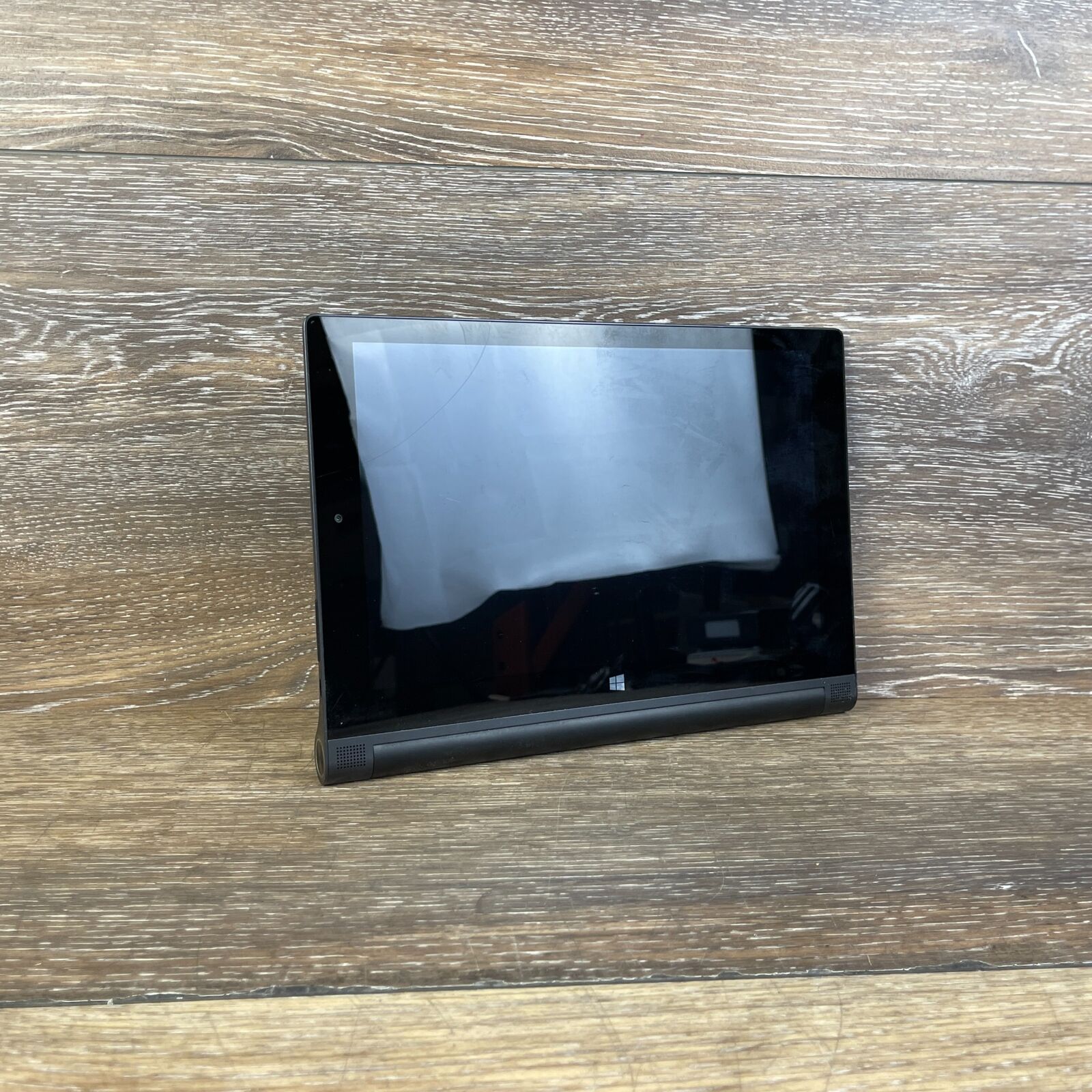 Lenovo Yoga 2 Black Bluetooth Handheld Digital LCD Touch Screen Tablet
