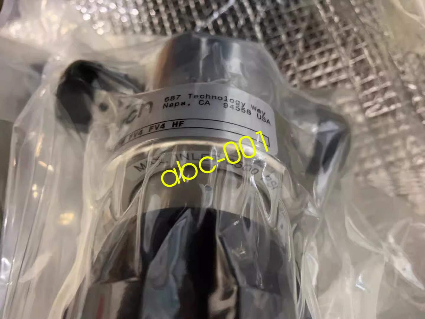 1pcs Aptech  Pressure Reducing Valve AZ1015S 2PW FV4 FV4 HF