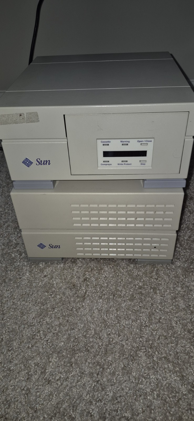 Sun Microsystems External SCSI & Tape Drive Model 811 & 911 ,All Power on ,AS IS