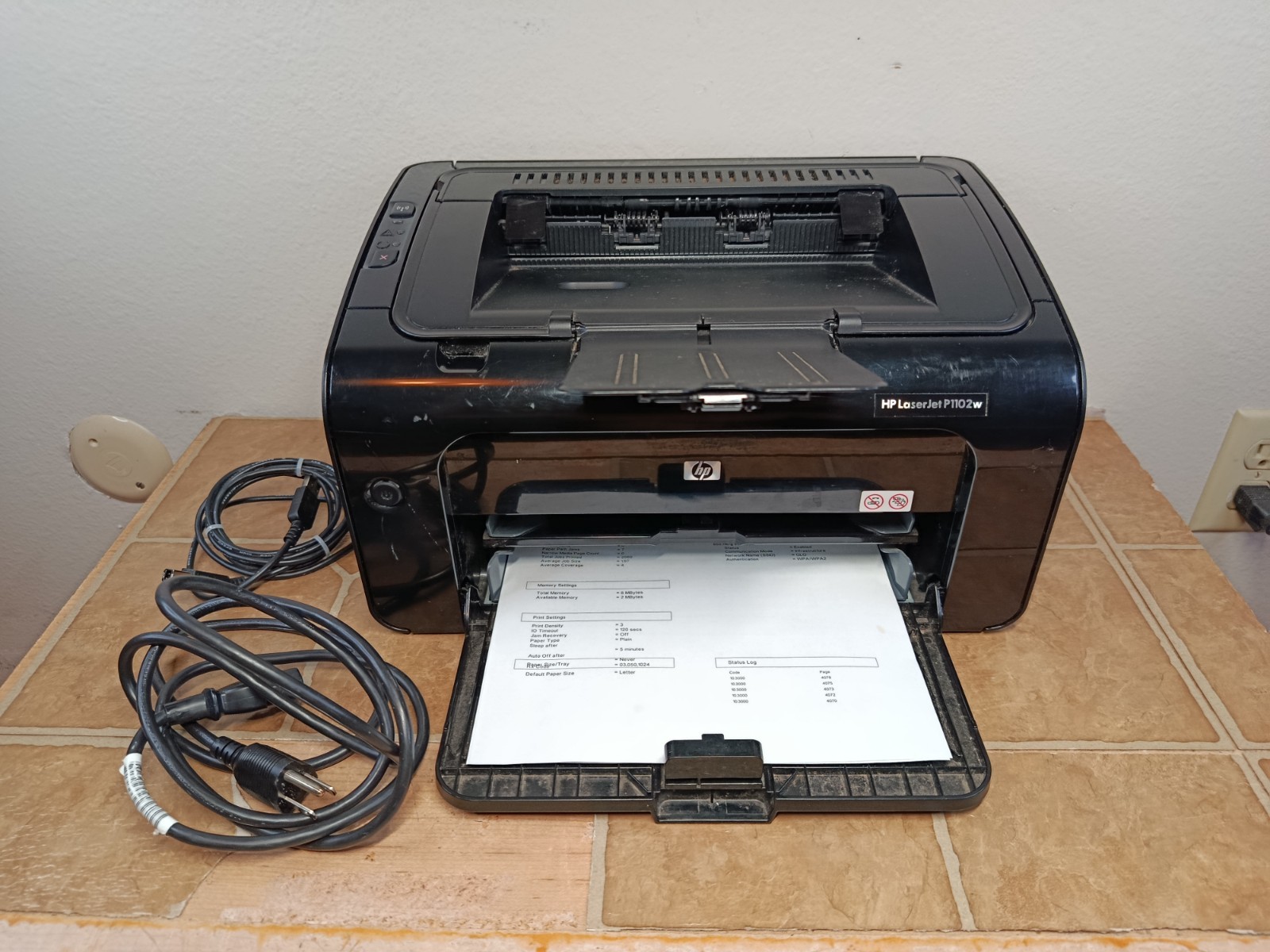 HP LaserJet P1102w Wireless USB Monochrome Laser Printer CE658A Page Count 4079