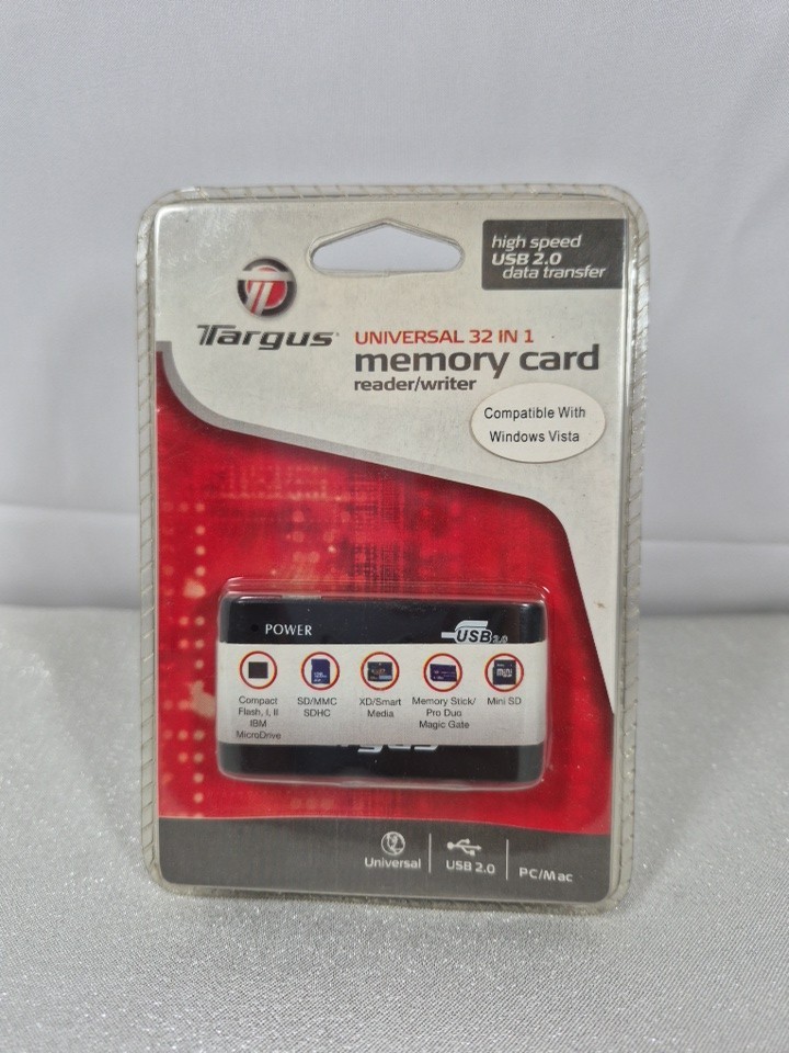 Targus Universal 32 in 1 High Speed USB 2.0 Memory Card Reader/Writer TGR-CRD25