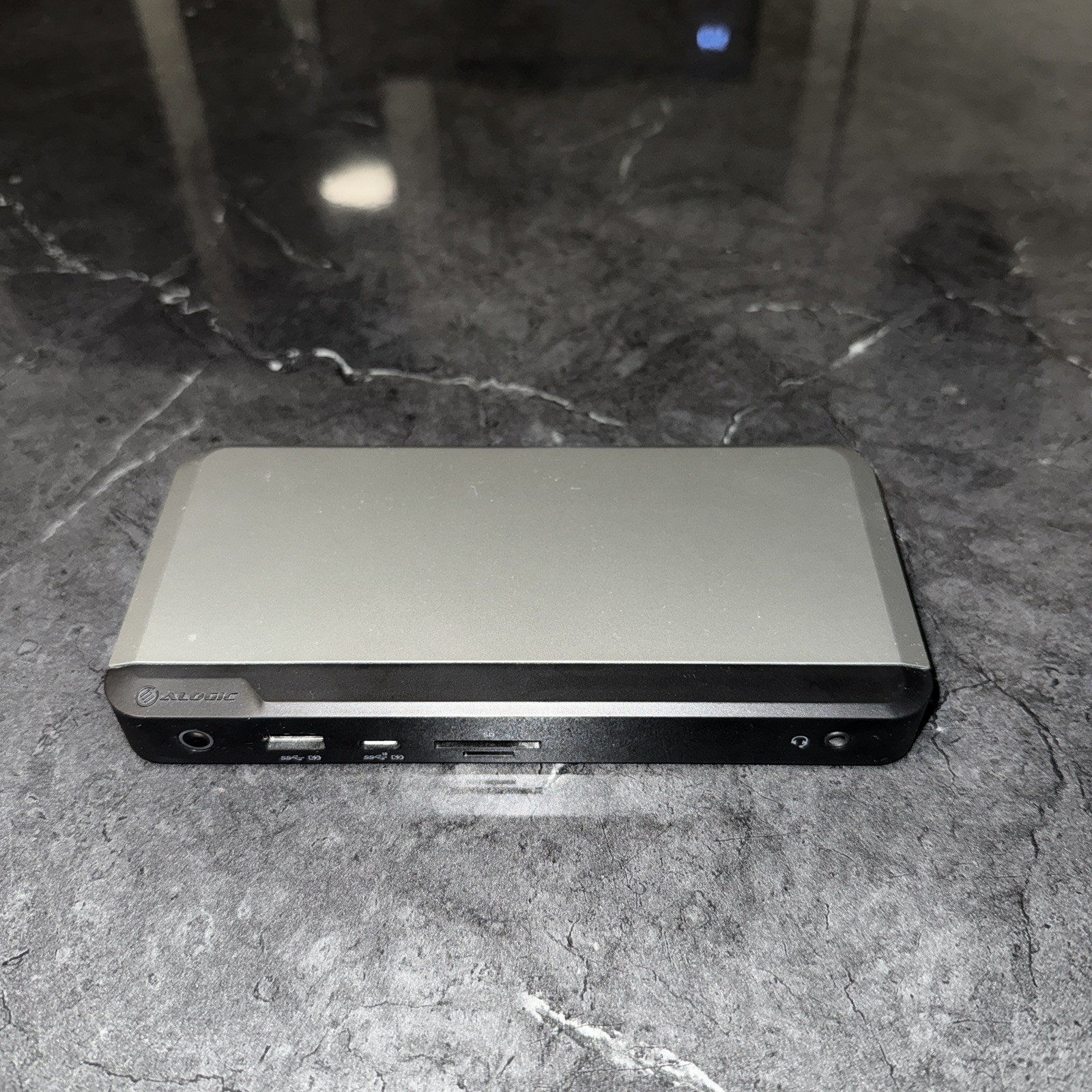 Alogic Triple 4K Display Universal Docking Station-DX3 100W Power Delivery
