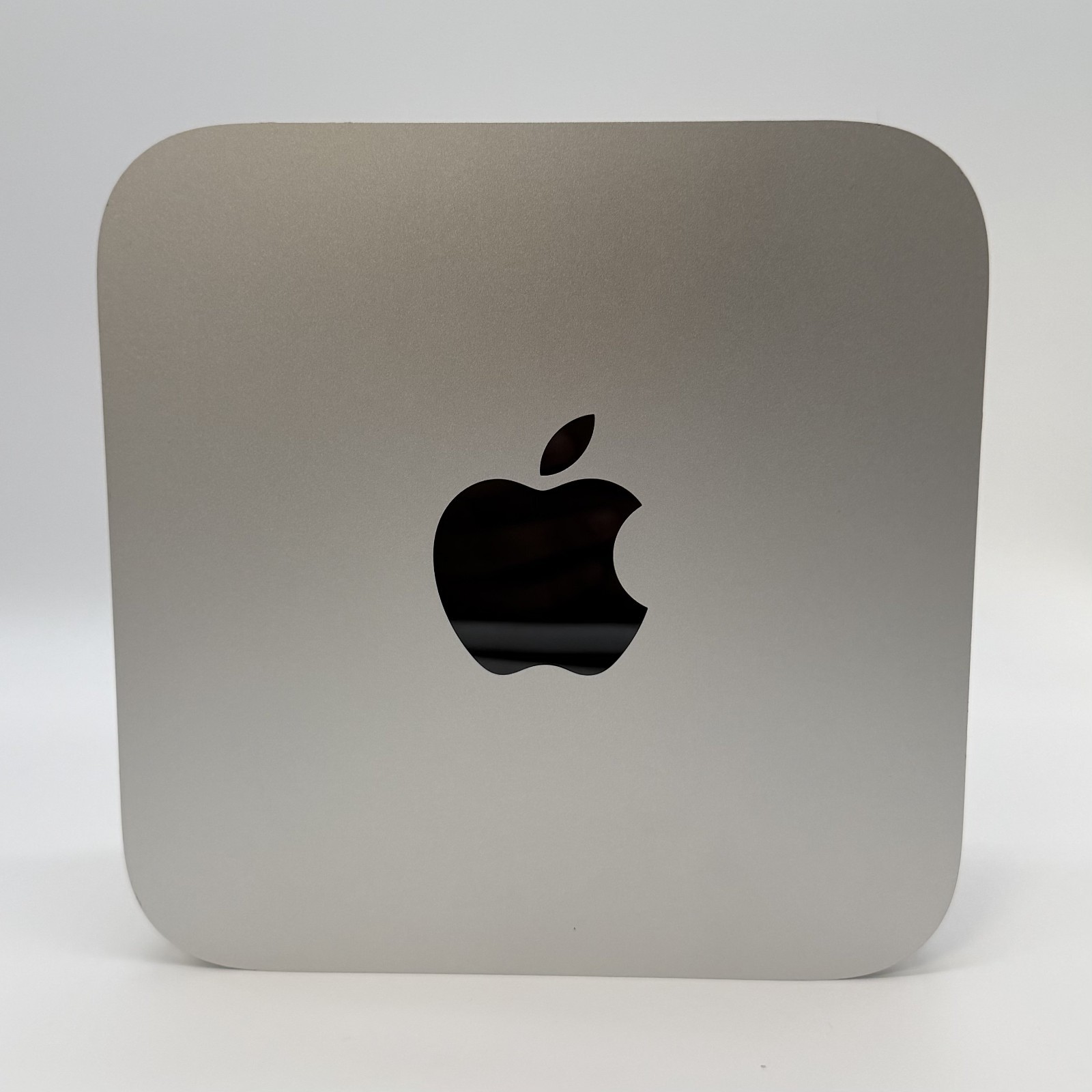 Apple Mac Studio 2025 M4 Max 14 CPU 32 GPU 36GB RAM 512GB SSD MU963LL/A