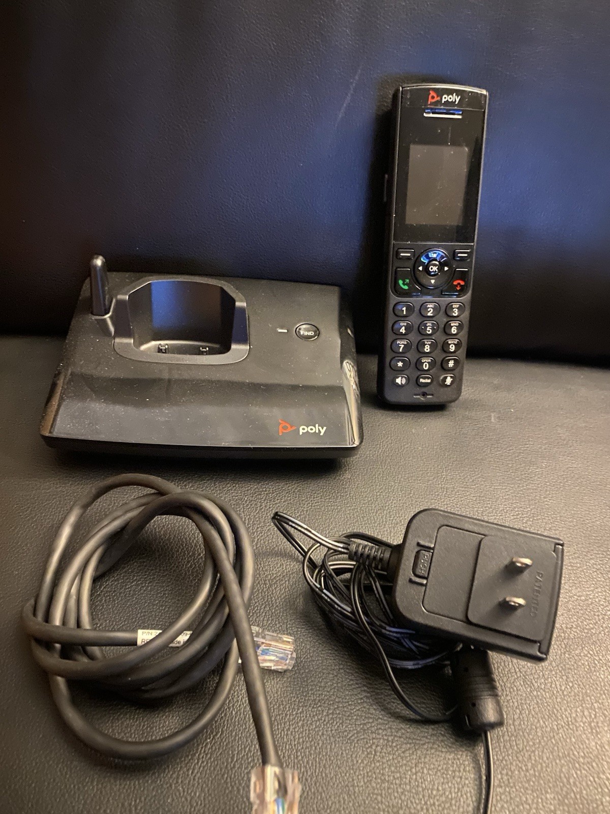 Polycom VVX D230 DECT Wireless IP Phone Handset, Charger & Base