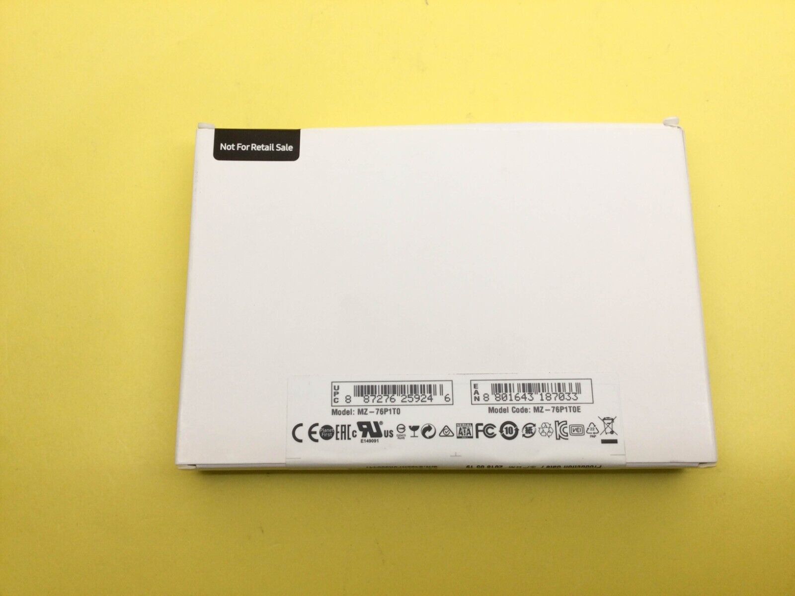 MZ-76P1T0 Samsung 860 Pro Series 1TB 2.5 inch SATA3 SSD MZ-76P1T0E New Sealed