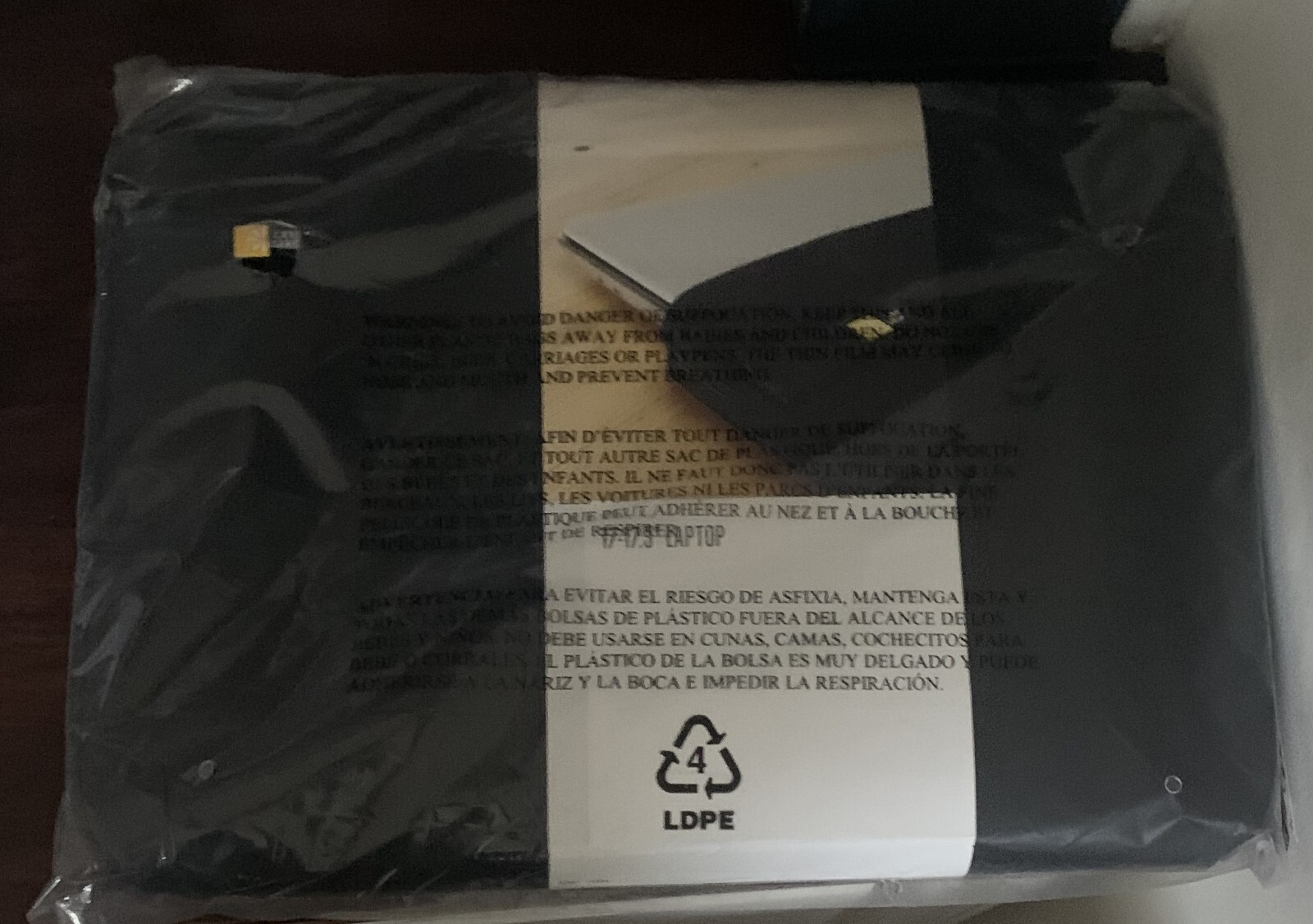 Case Logic LAPS-117 Carrying Case (Sleeve) for 17- 17.3" Notebook - Black