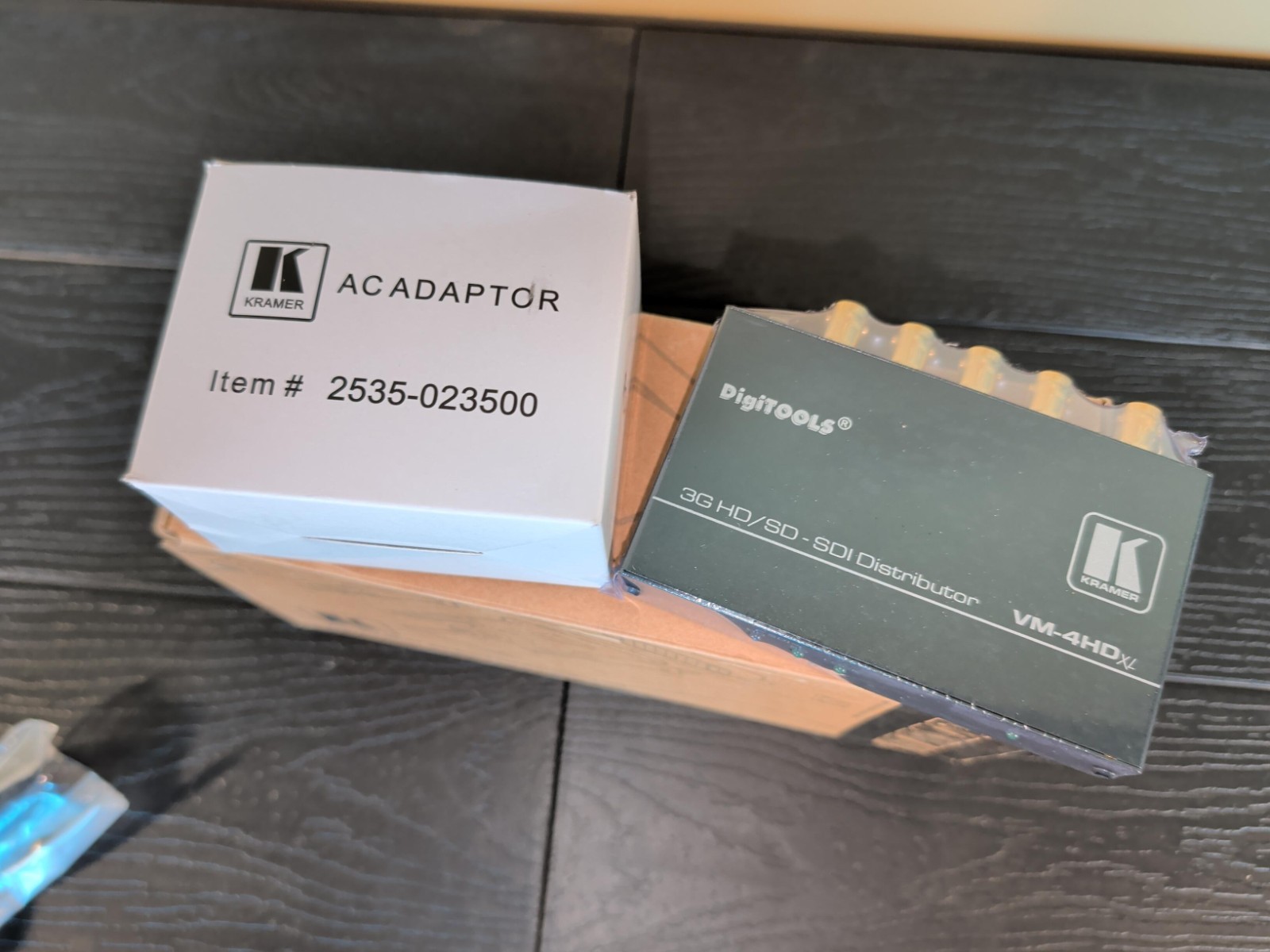 Kramer VM-4HDXL HD-SDI Video Distribution Amplifier