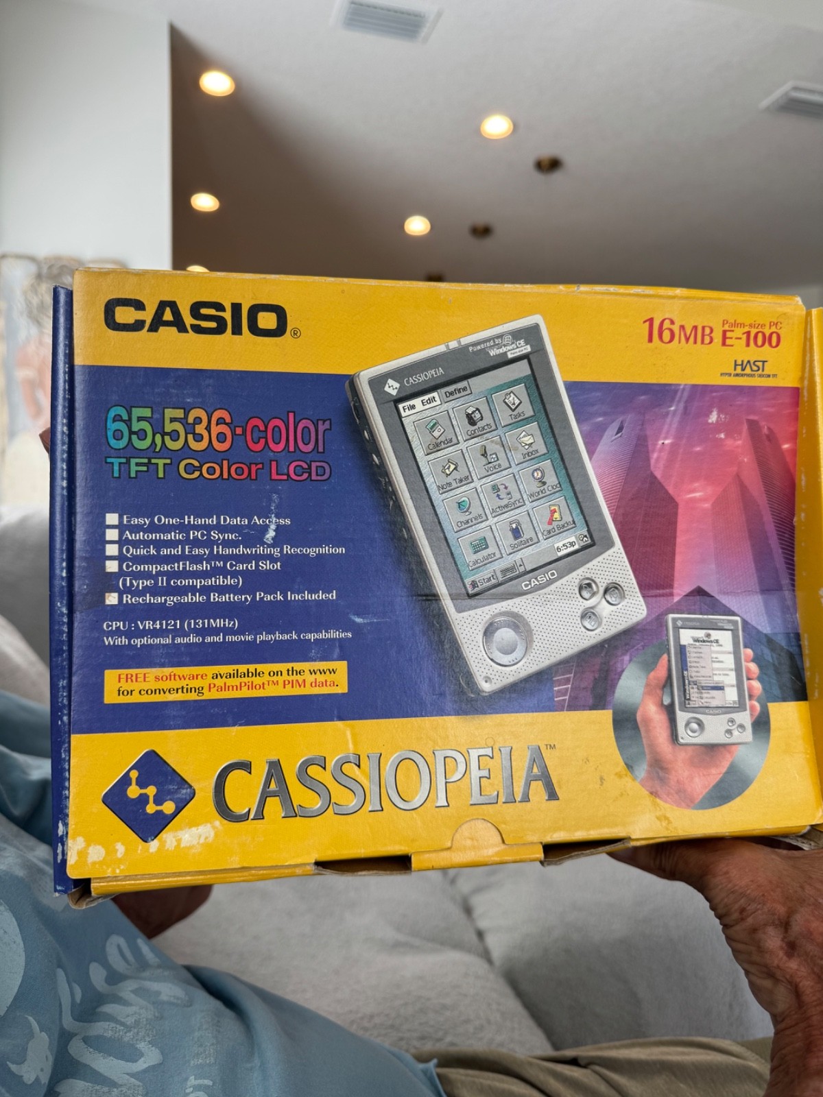 Cassiopeia 16 MB E-100 original box with instruction book
