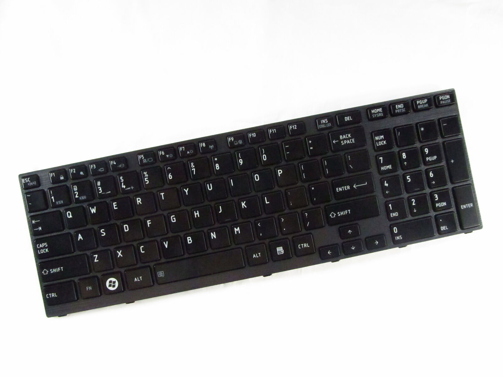 New Toshiba Satellite P775D-S7360 P775-S7148 P775-S7160 keyboard Black Frame