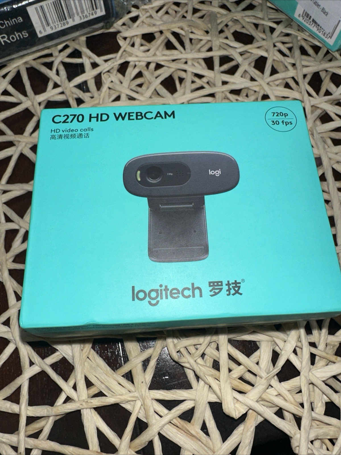 Logitech C270 Web Camera 720p HD VIDEO CALLS NEW In Box  NiIB SEALED -E1