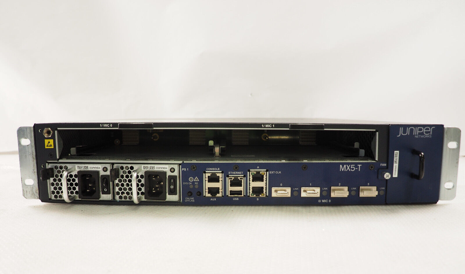Juniper CHAS-MX5-T-S-A MX5-T IPMUA00ARA Network Router w/ 2 x YM-2651DAR PSU
