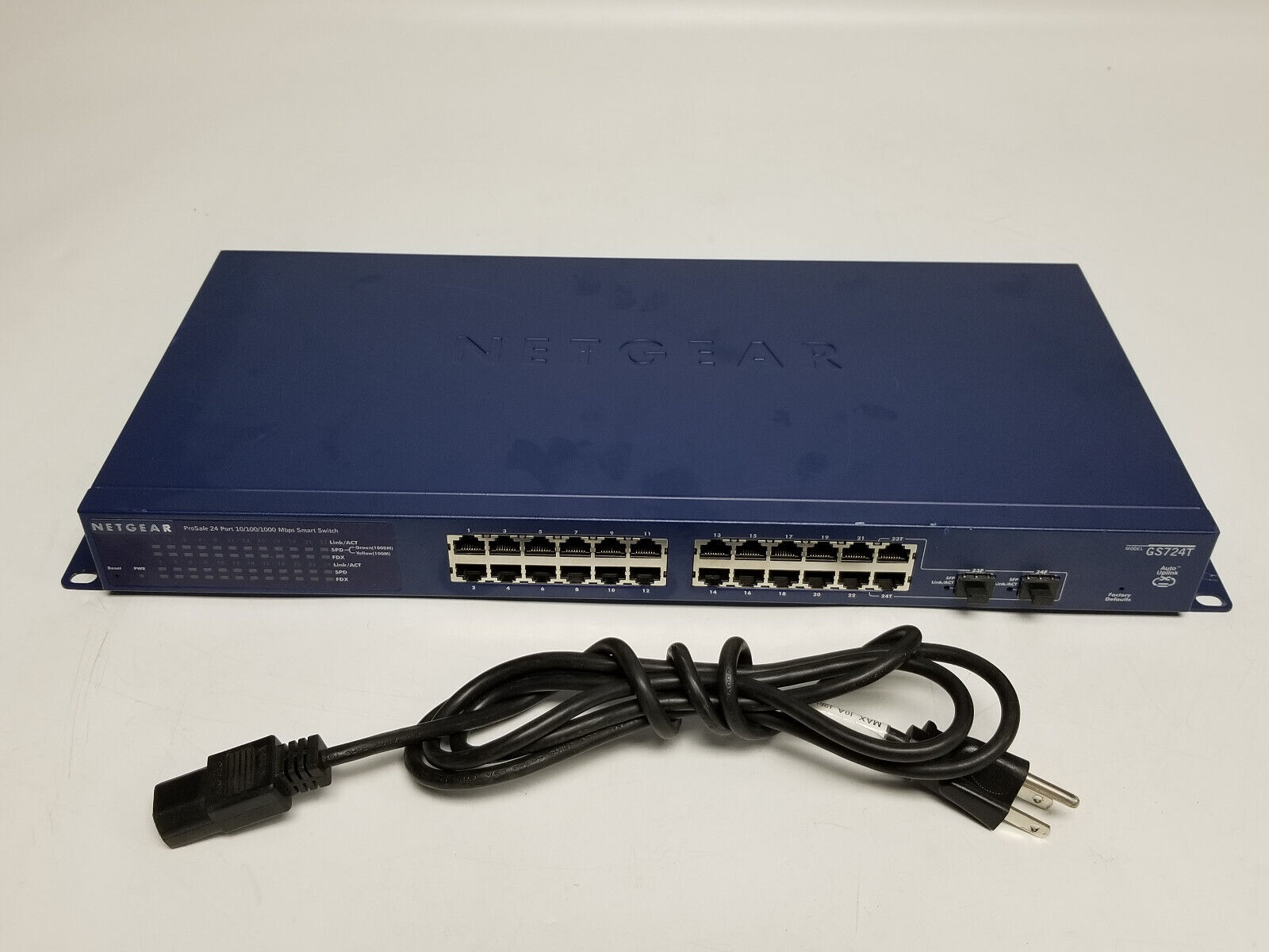 Netgear GS724T V3H2  ProSafe 24-Port Gigabit Ethernet Switch with 2 SFP Ports