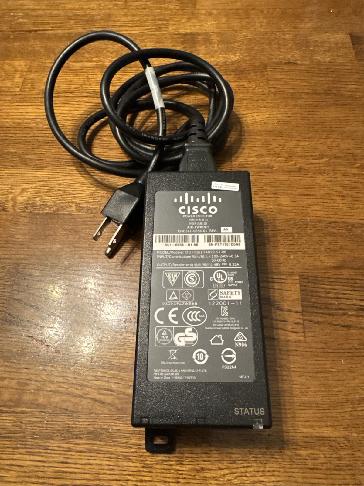 Cisco 1040 Series POE Power Injector AIR-PWRINJ5 48V 0.32A