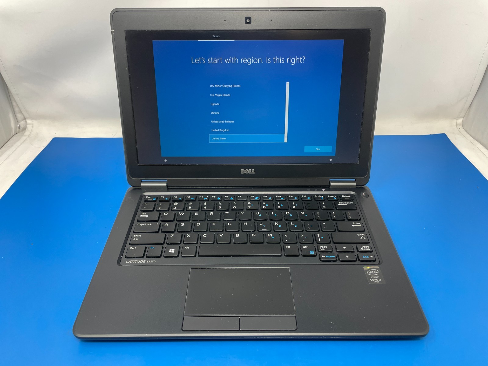 Tested Dell Latitude E7250 | 12.5", Intel Core i5-5300U, 8GB RAM, 256GB SSD