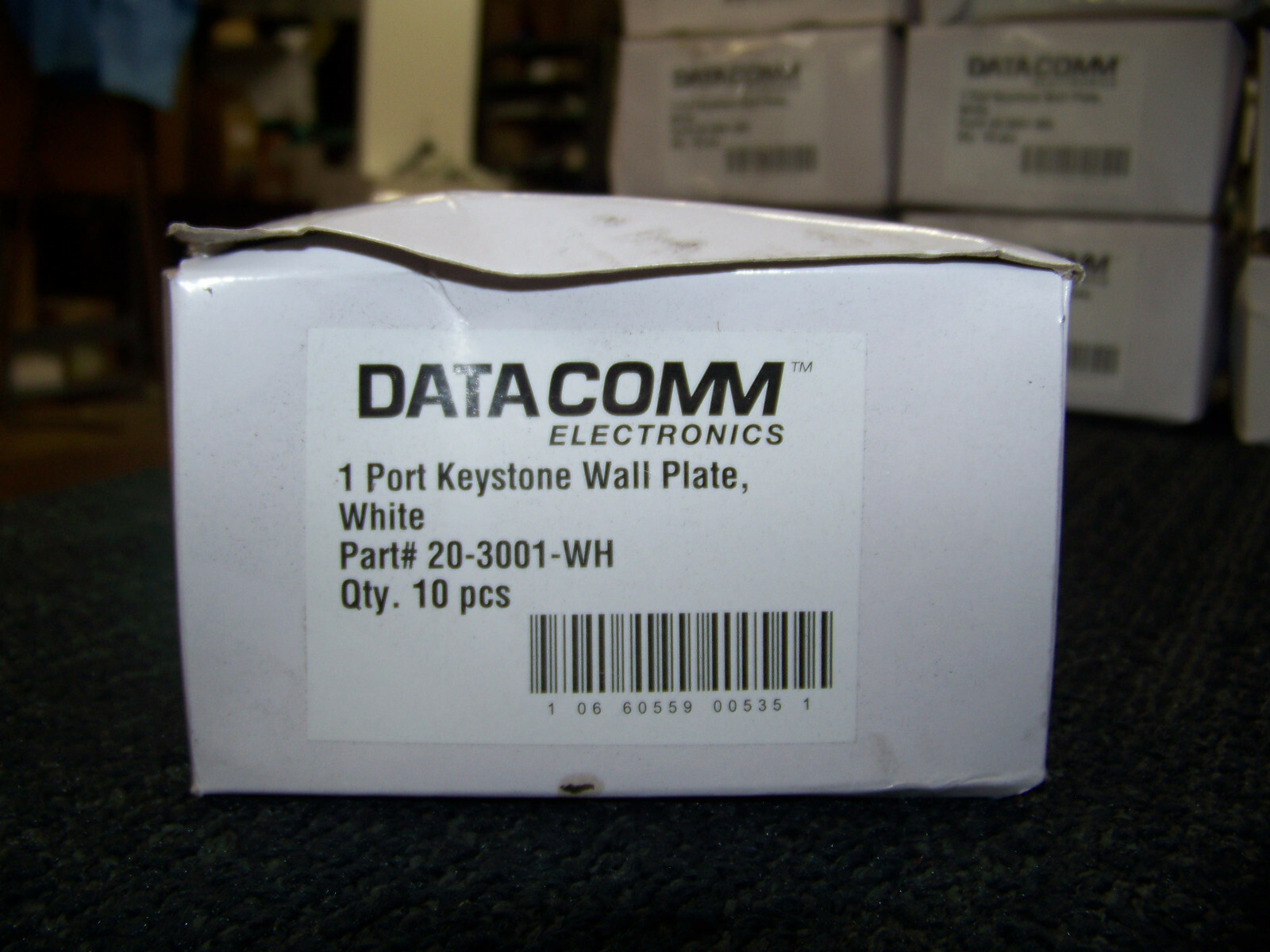 Data Comm Electronics 1 Port Keystone Wall Plate White 10 ea. 20-3001-WH New