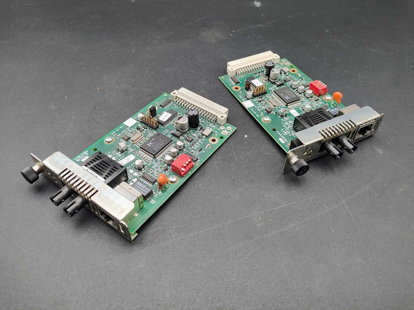 Transition Networks - CFETF1011-105 Rev. F 100Base-TX to FX Media Modules (2)