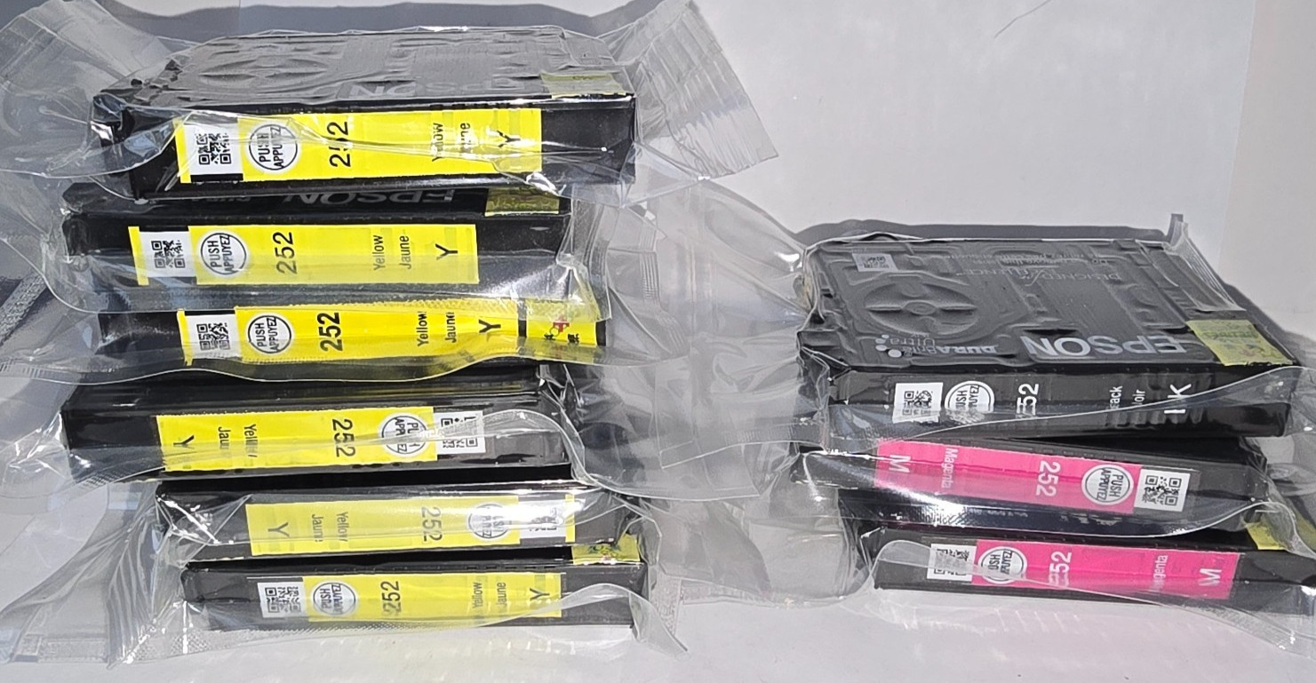 Lot 9 x Genuine OEM New Sealed Epson 252 Ink Cartridges Black, Magenta, Yellow