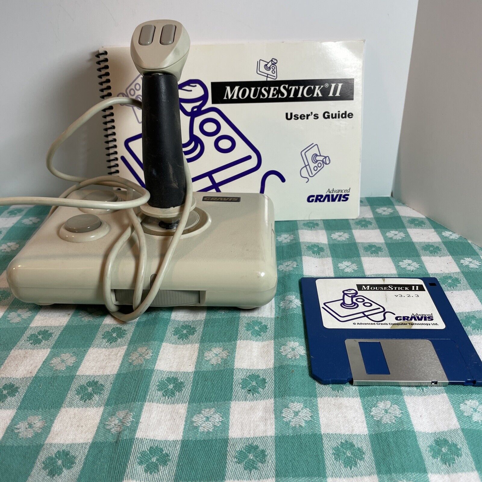 Vintage Gravis Mac MouseStick 2 Joystick 2001-01 All But Box