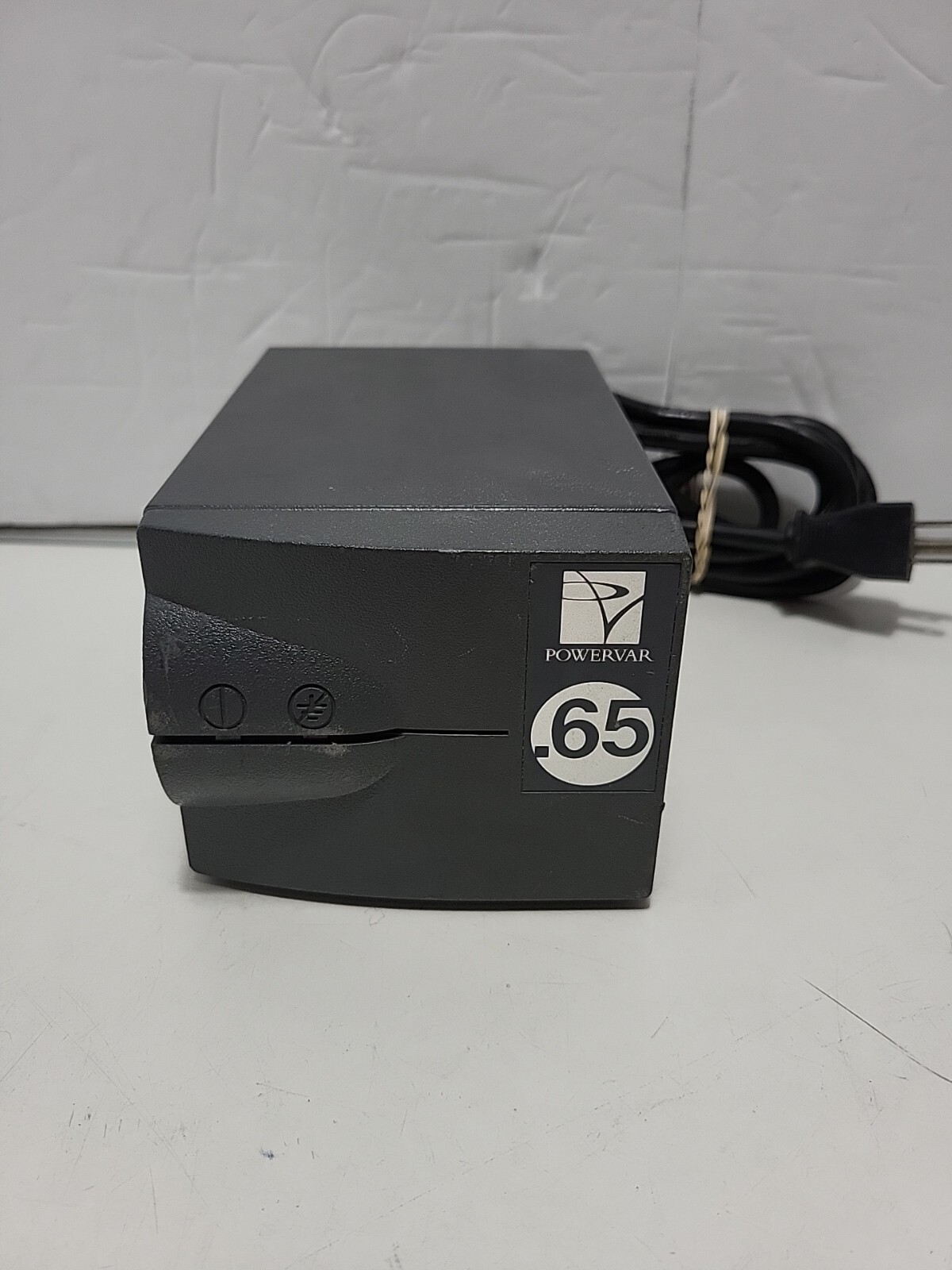 SURGE PROTECTION - AMETEK POWERVAR .65 POWER CONDITIONER ABC065-11