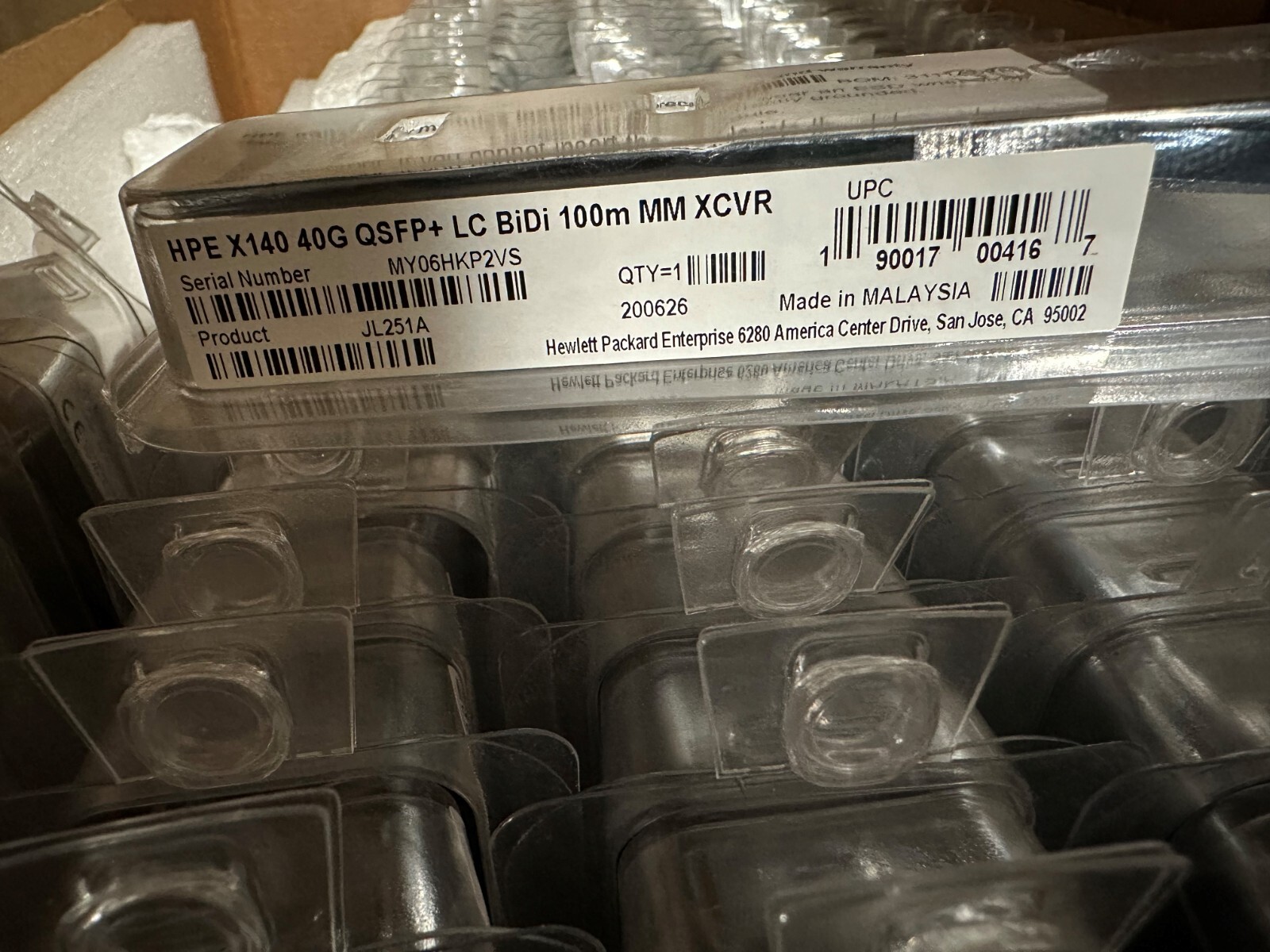 JL251A  HPE X140 40G QSFP+ LC BiDi 100m MM Transceiver  -- Brand New Sealed