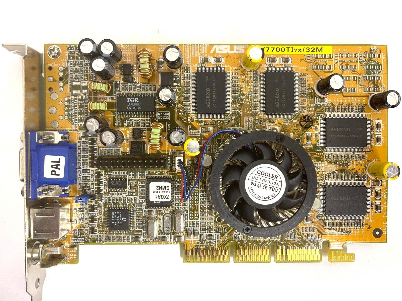 ASUS V7700TIVX/32M GEFORCE2 GTS 32MB AGP VGA CARD VGA SVID COMP ROUND FAN MXB146