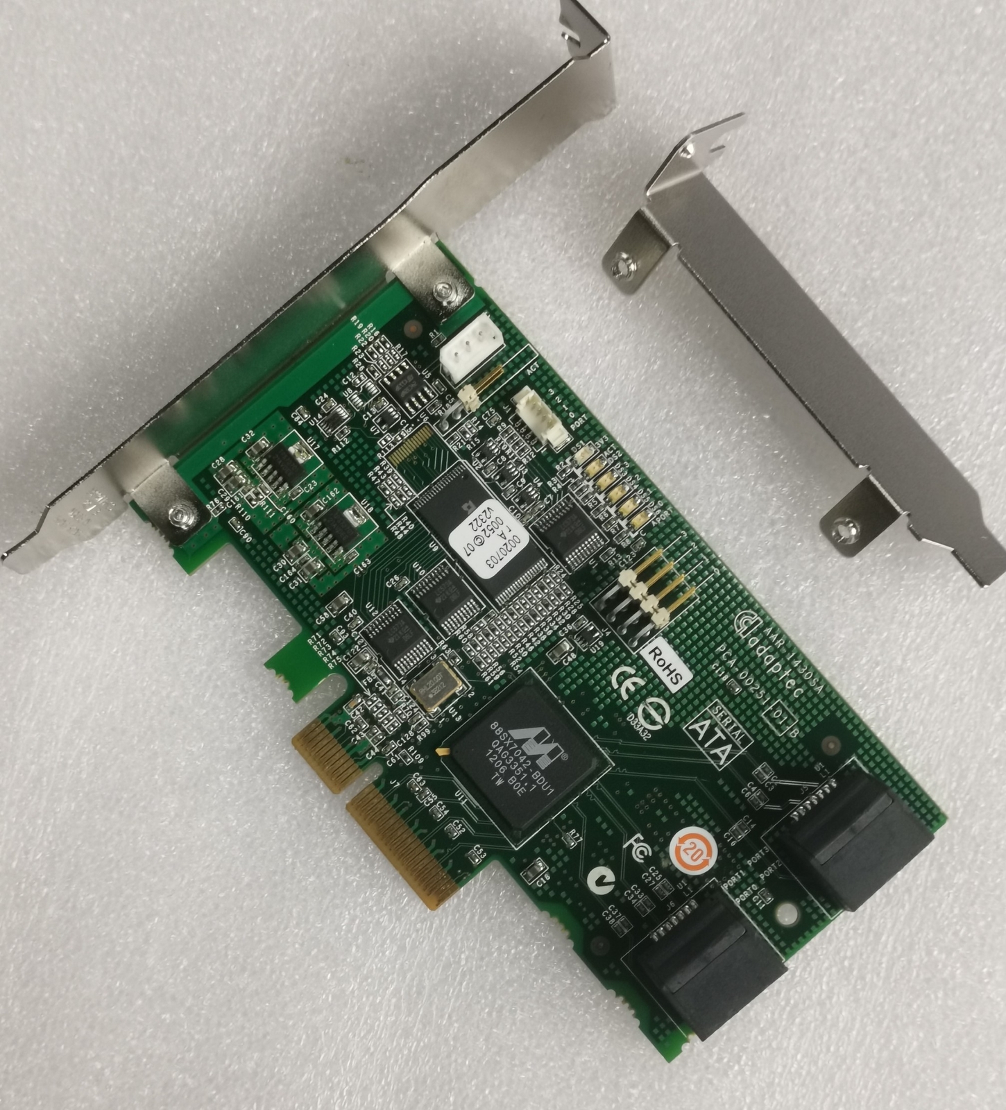Adaptec AAR-1430SA 4-Port SATA RAID Controller Adapter Card PCI-e-