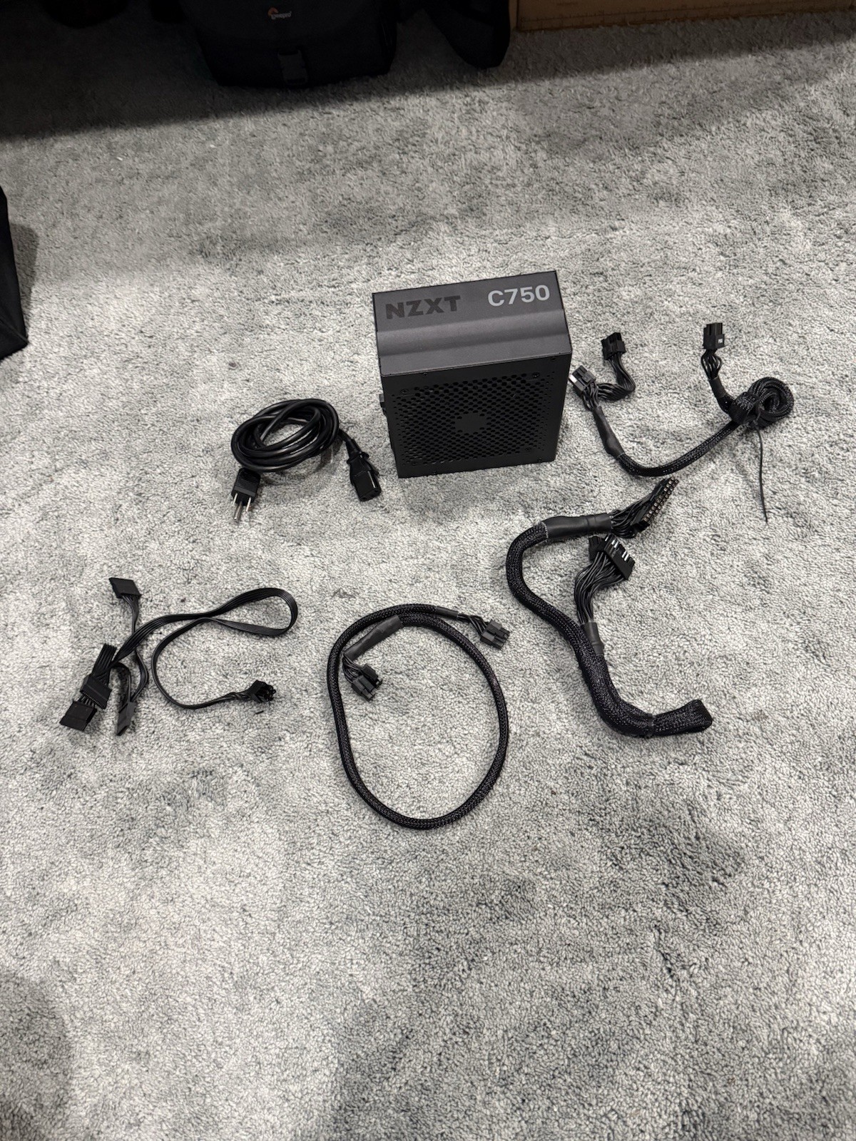 NZXT C750 750W Modular ATX PSU Black NP-C750M-US w/ Cables, PCIe SATA
