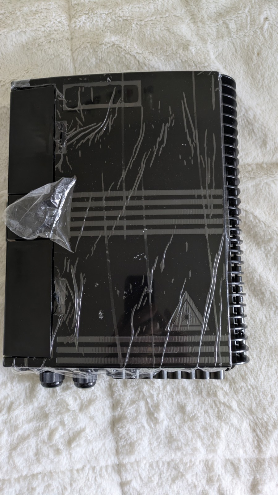 16-Port SC/APC FTTH Fiber Distribution Box with Mini 1x16 PLC Splitter Enclosure