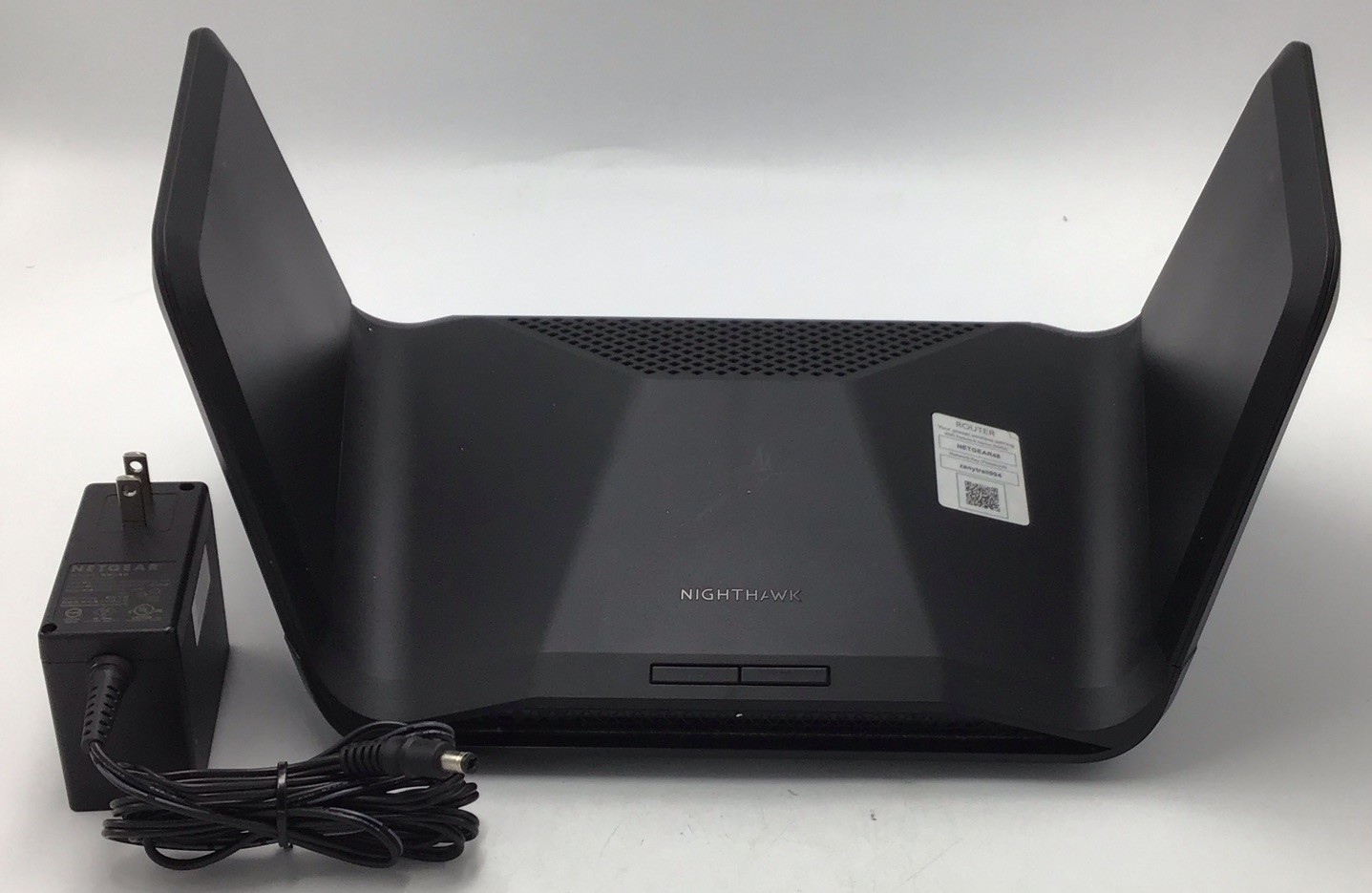 NETGEAR Nighthawk RAX70 8-Stream WiFi 6 Router AX6600 Tri-Band Wireless  j663