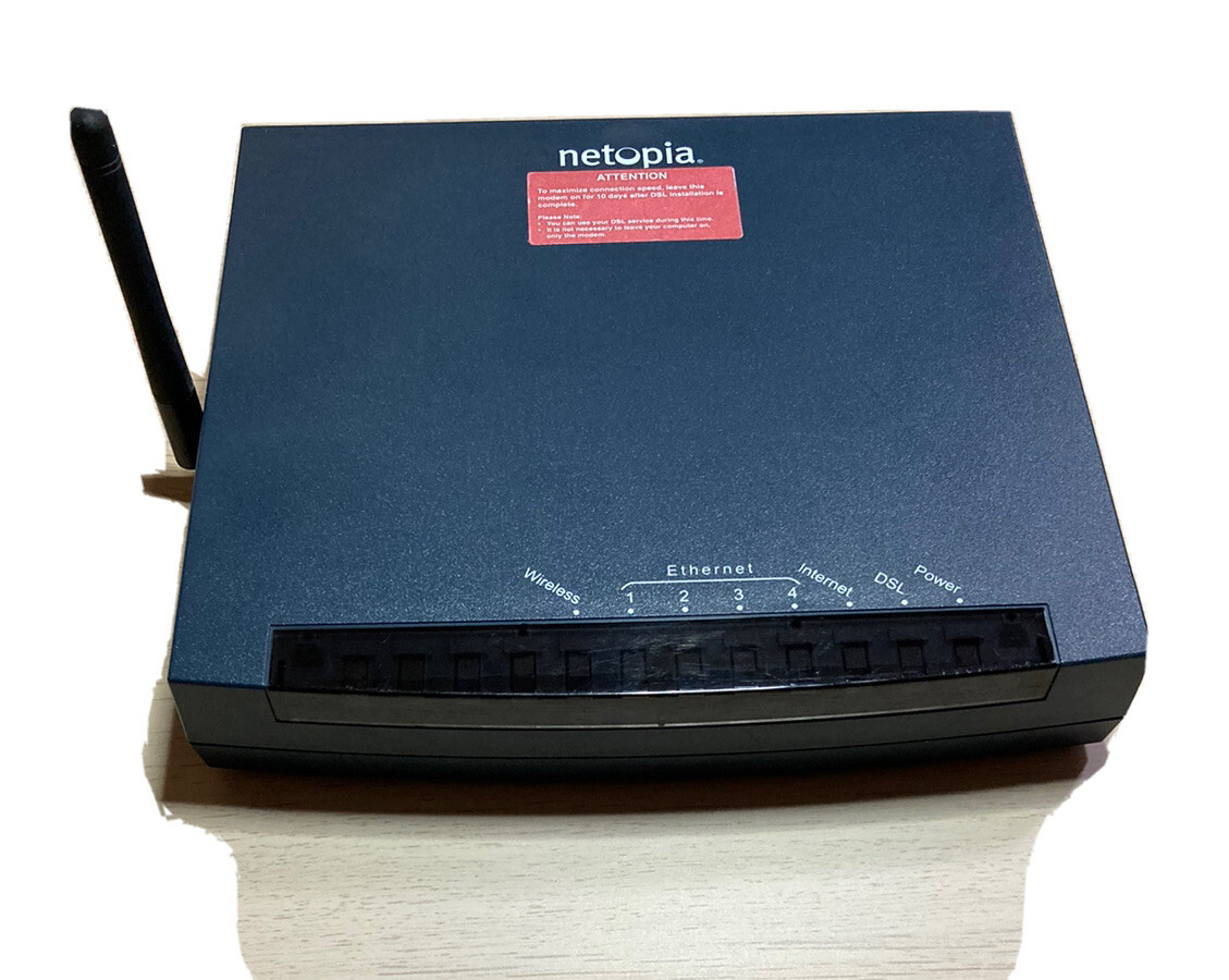 Motorola Netopia 3347-02 Extreme Wireless DSL Gateway (3347-02-1002)