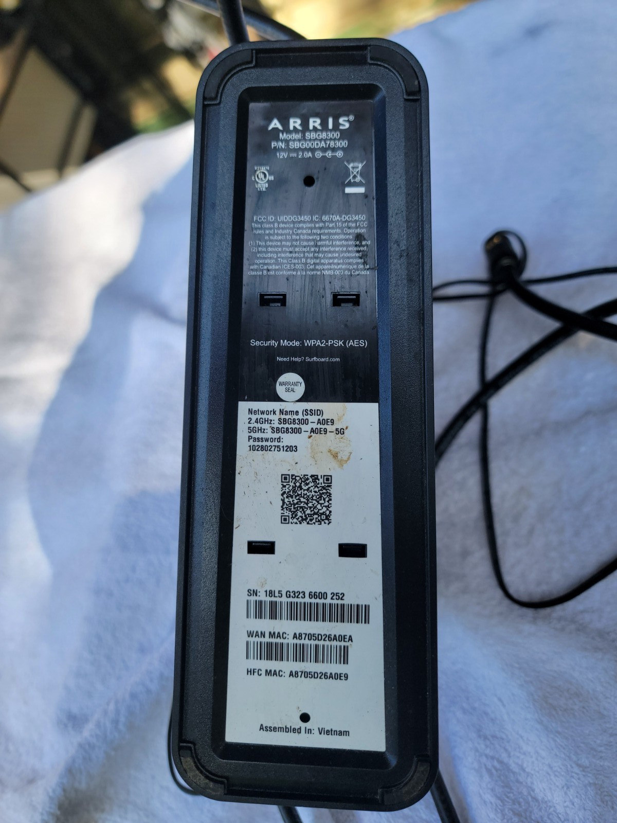 ARRIS SBG 8300 Surfboard Cable Modem and Wireless Router