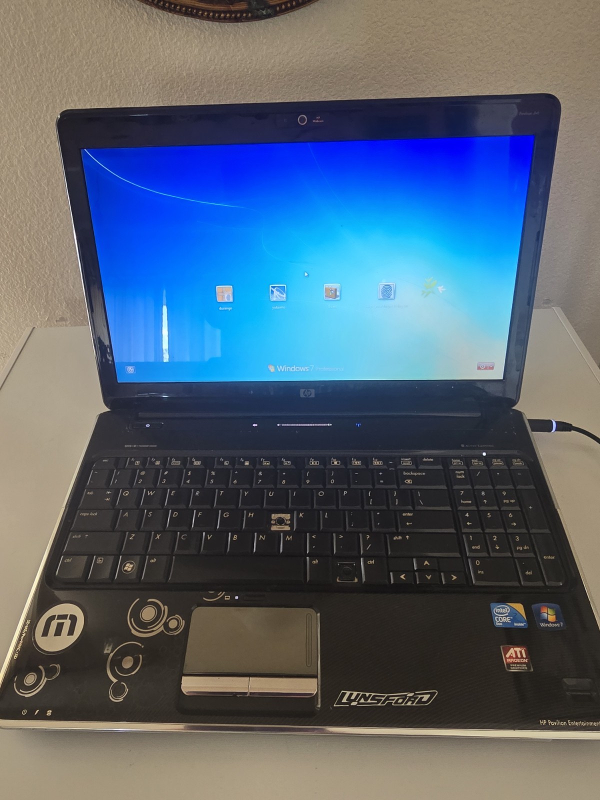 HP Pavilion dv6 Laptop 2.53GHz Intel Core 2 Duo CPU,4GB (2x2GB) RAM. For Parts