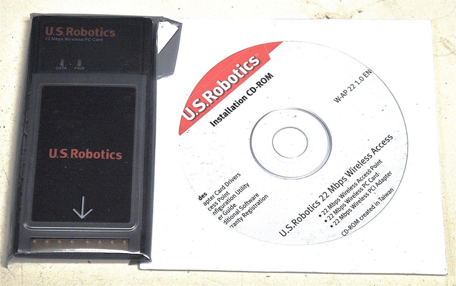 U.S. ROBOTICS 22 Mbps WIRELESS PC CARD PC CARD NEW in WRAP SCHOOL SURPLUS