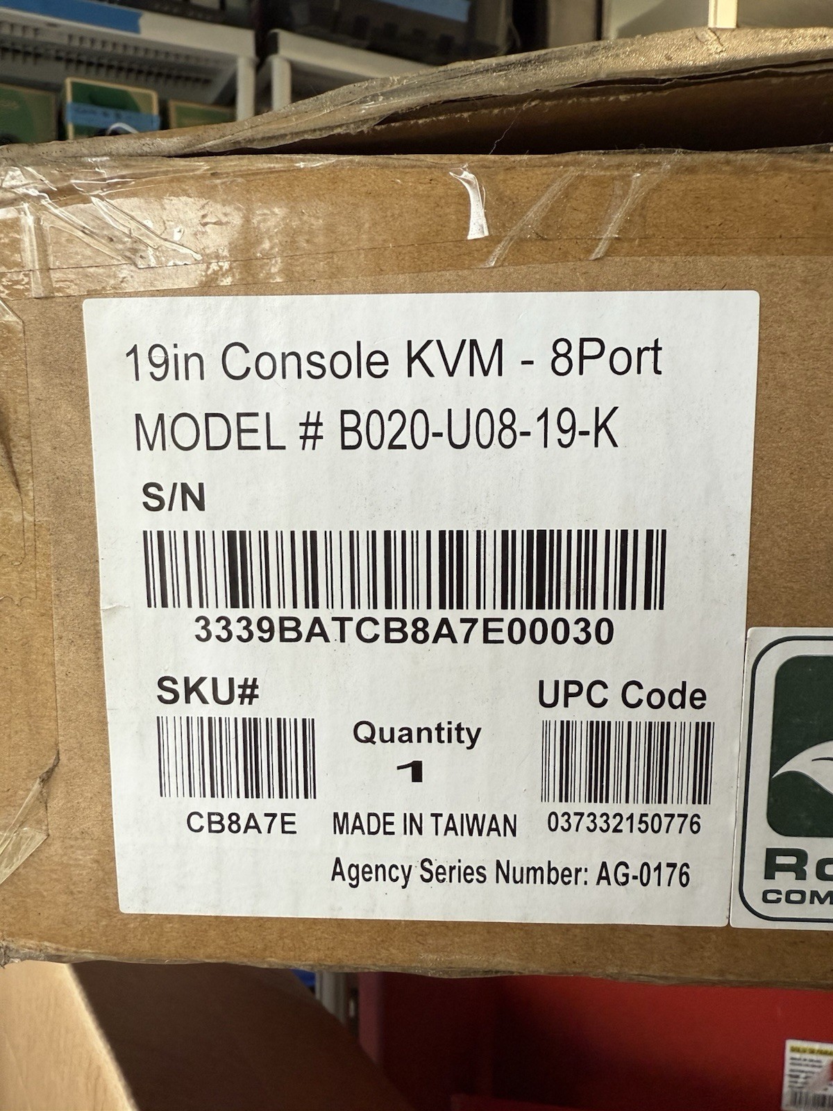 Tripp Lite B020-U08-19-K 19" 8-Port KVM Rack Console Switch