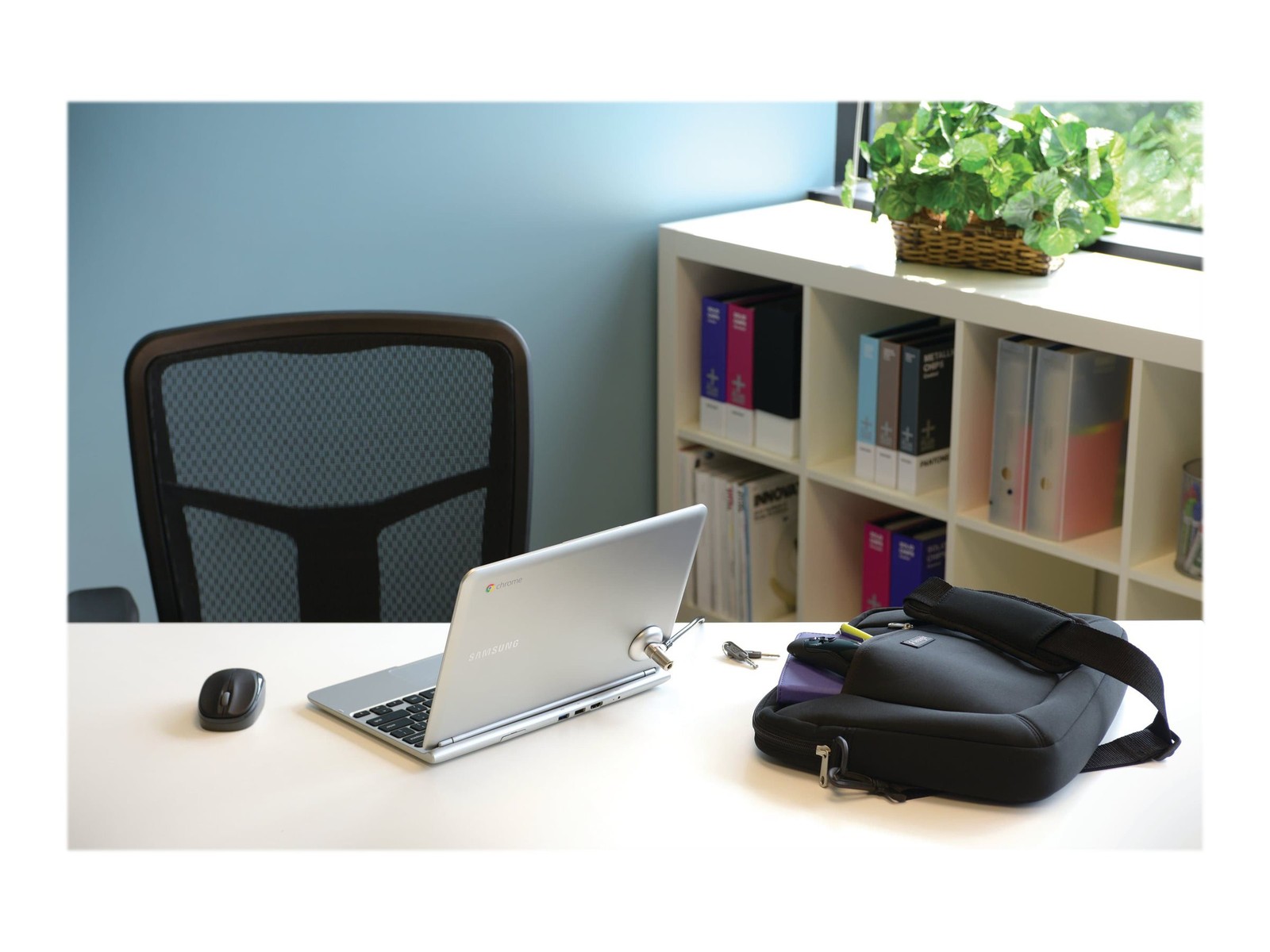 Kensington SP12 12" Neoprene Sleeve Notebook - 30.5cm 12" Case K62569US