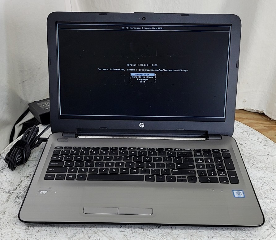HP Notebook 15-ay011nr W2M75UA-ABA Laptop Core I5-6200U 8GB 128GB SEE NOTES